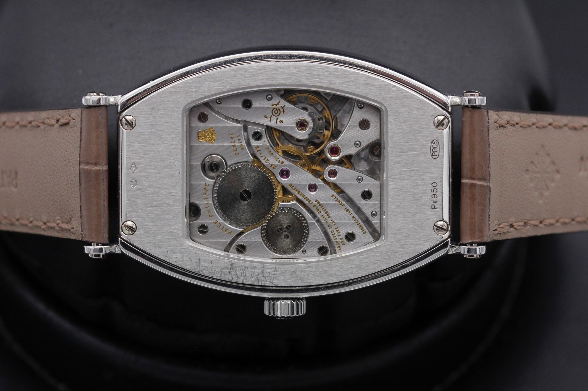 Watch Image 7
