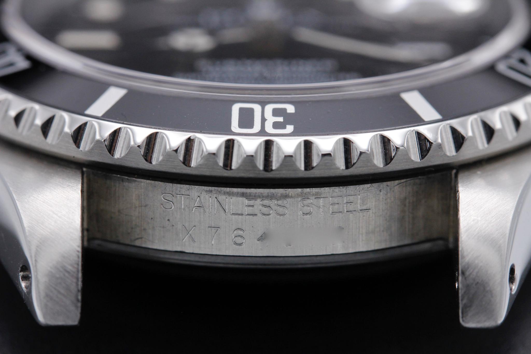 Watch Image 13