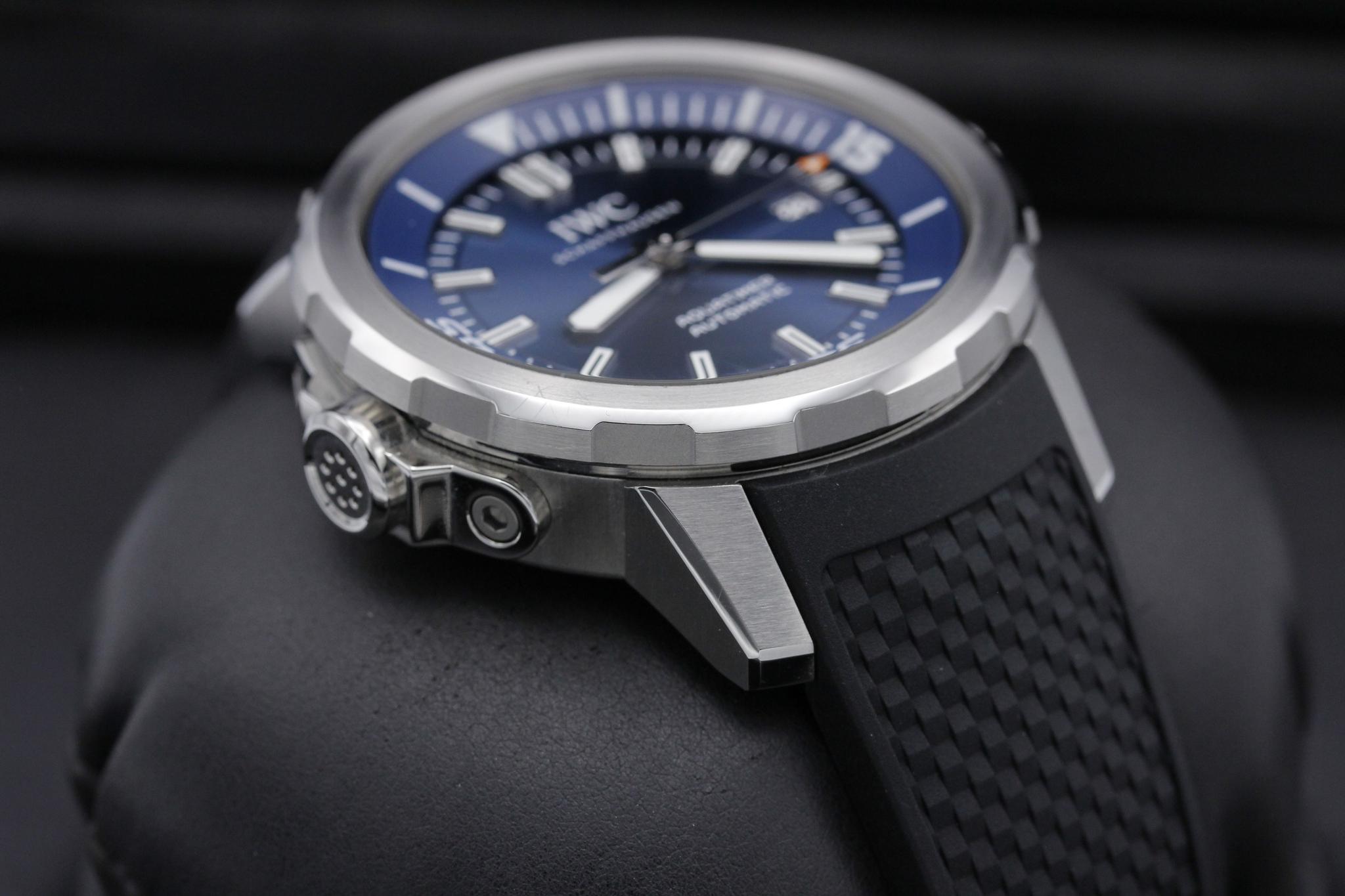 Watch Image 6