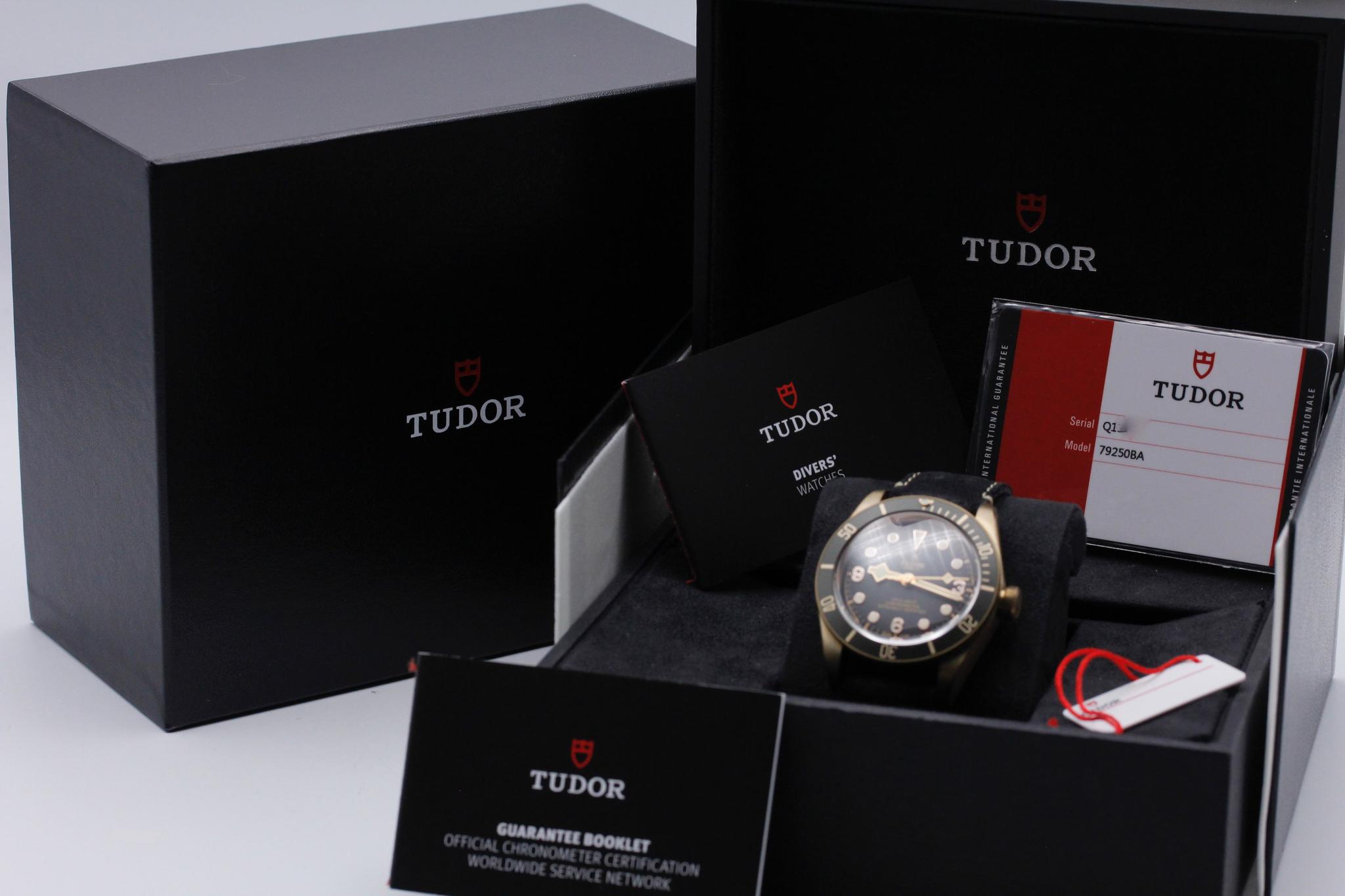 Watch Image 11