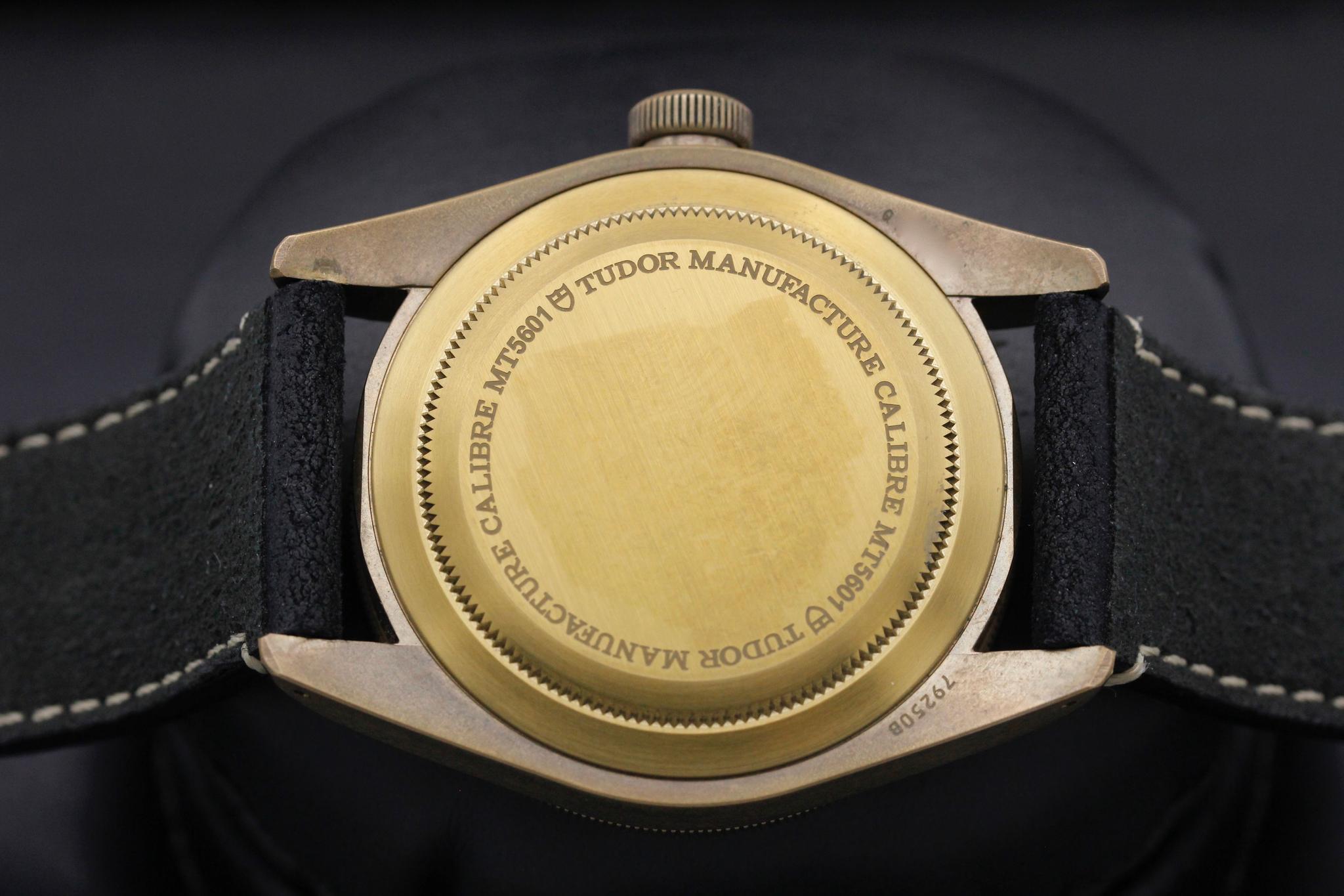 Watch Image 7