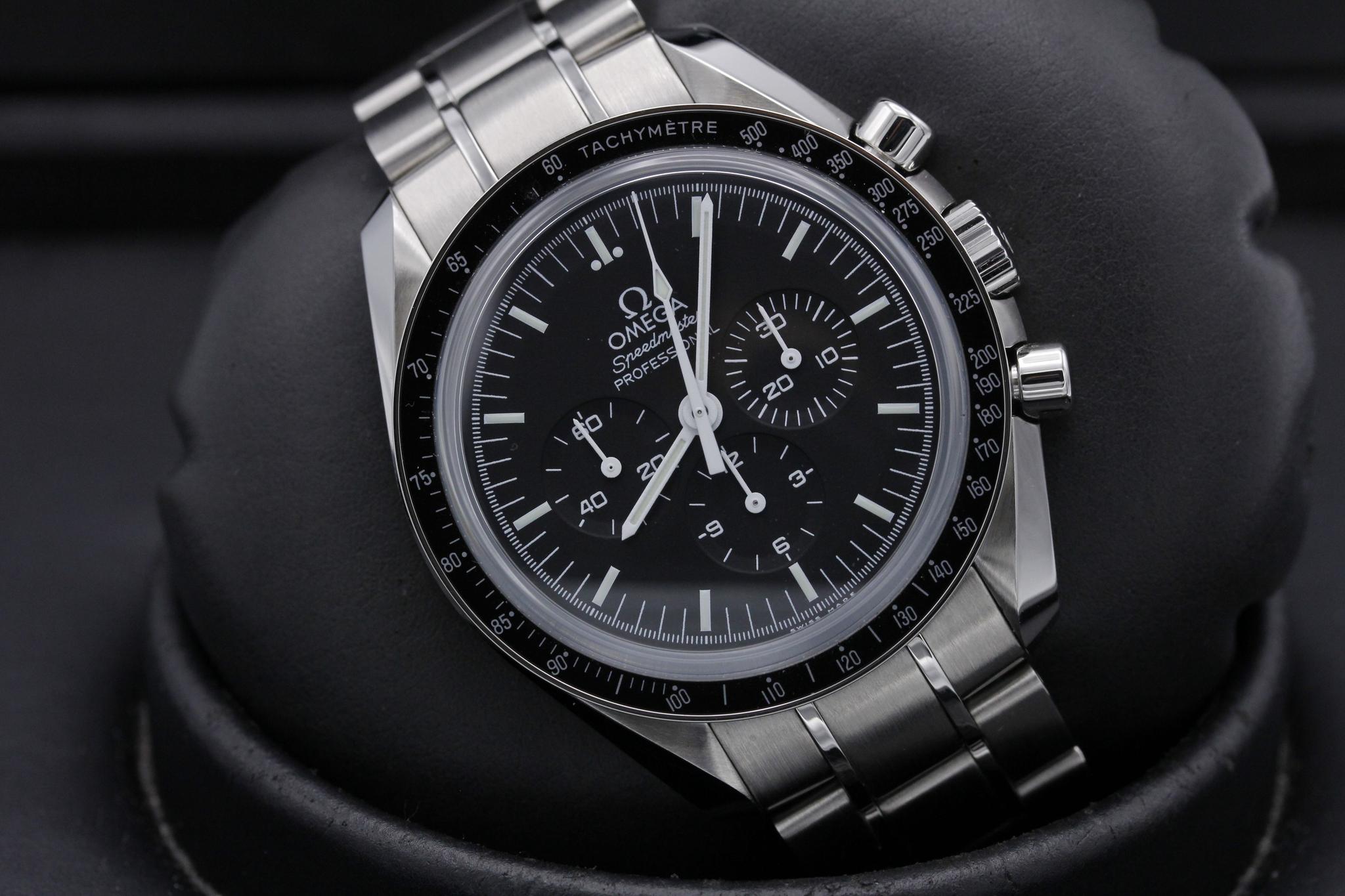 Watch Image 9
