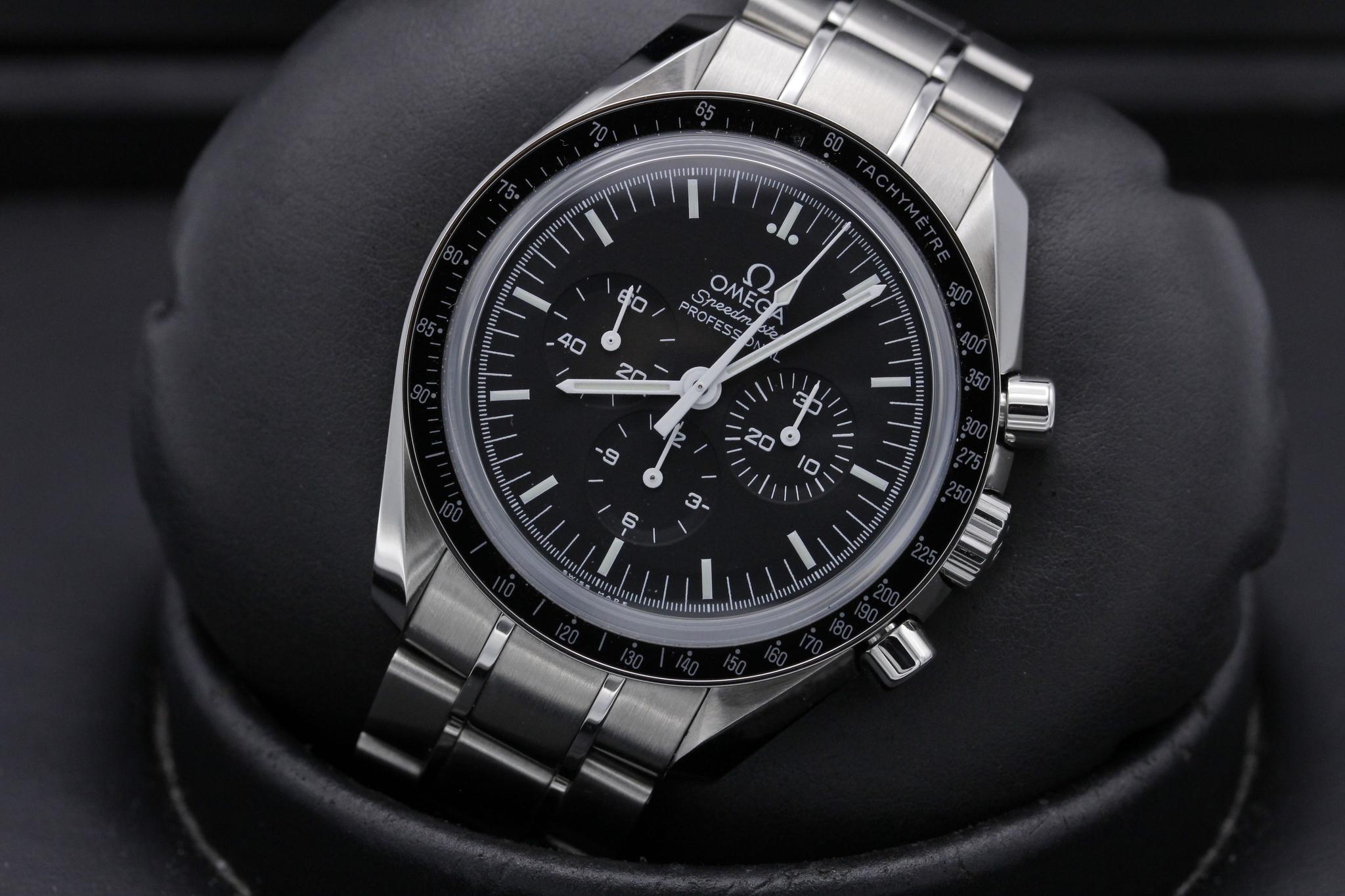 Watch Image 10