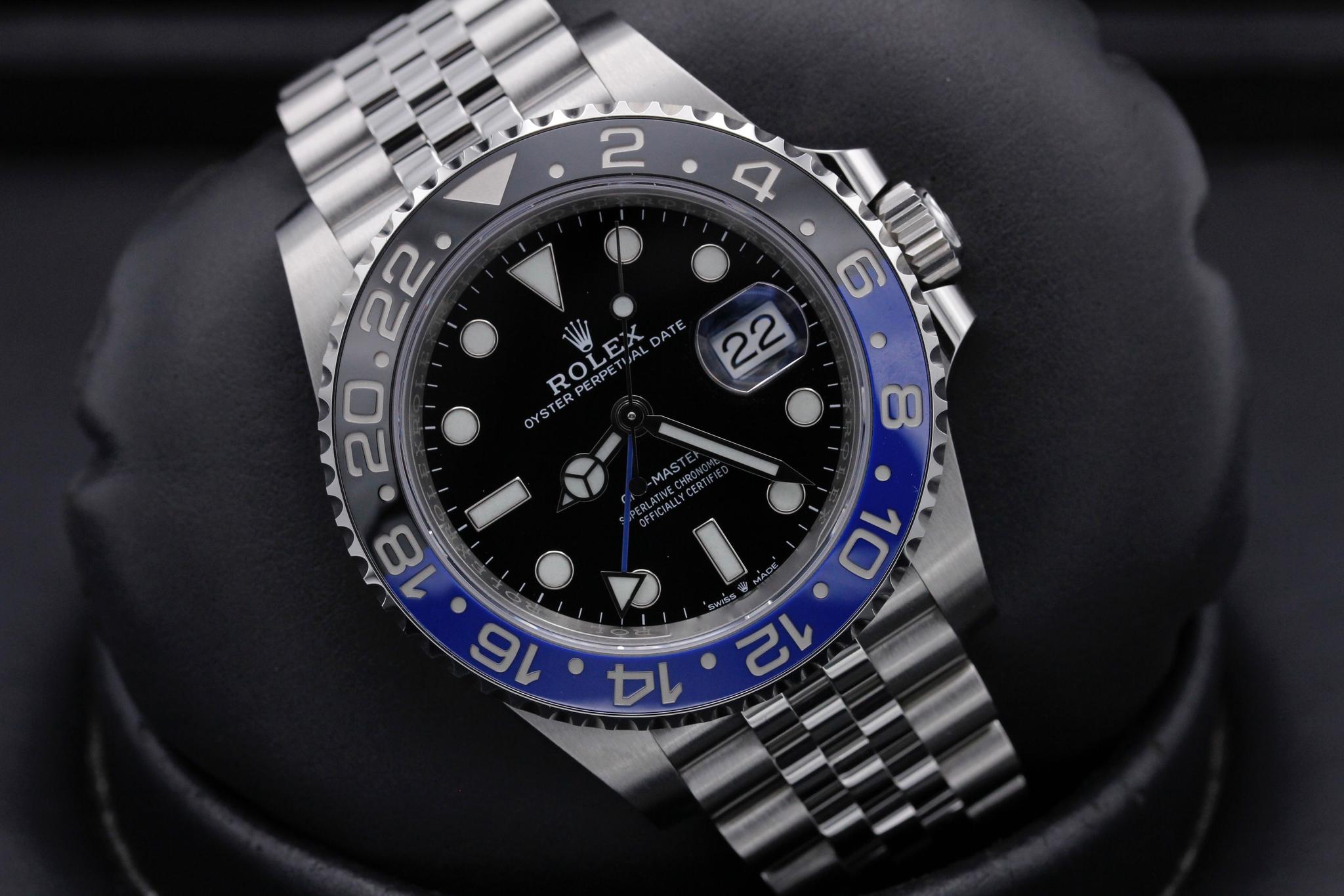 Watch Image 9