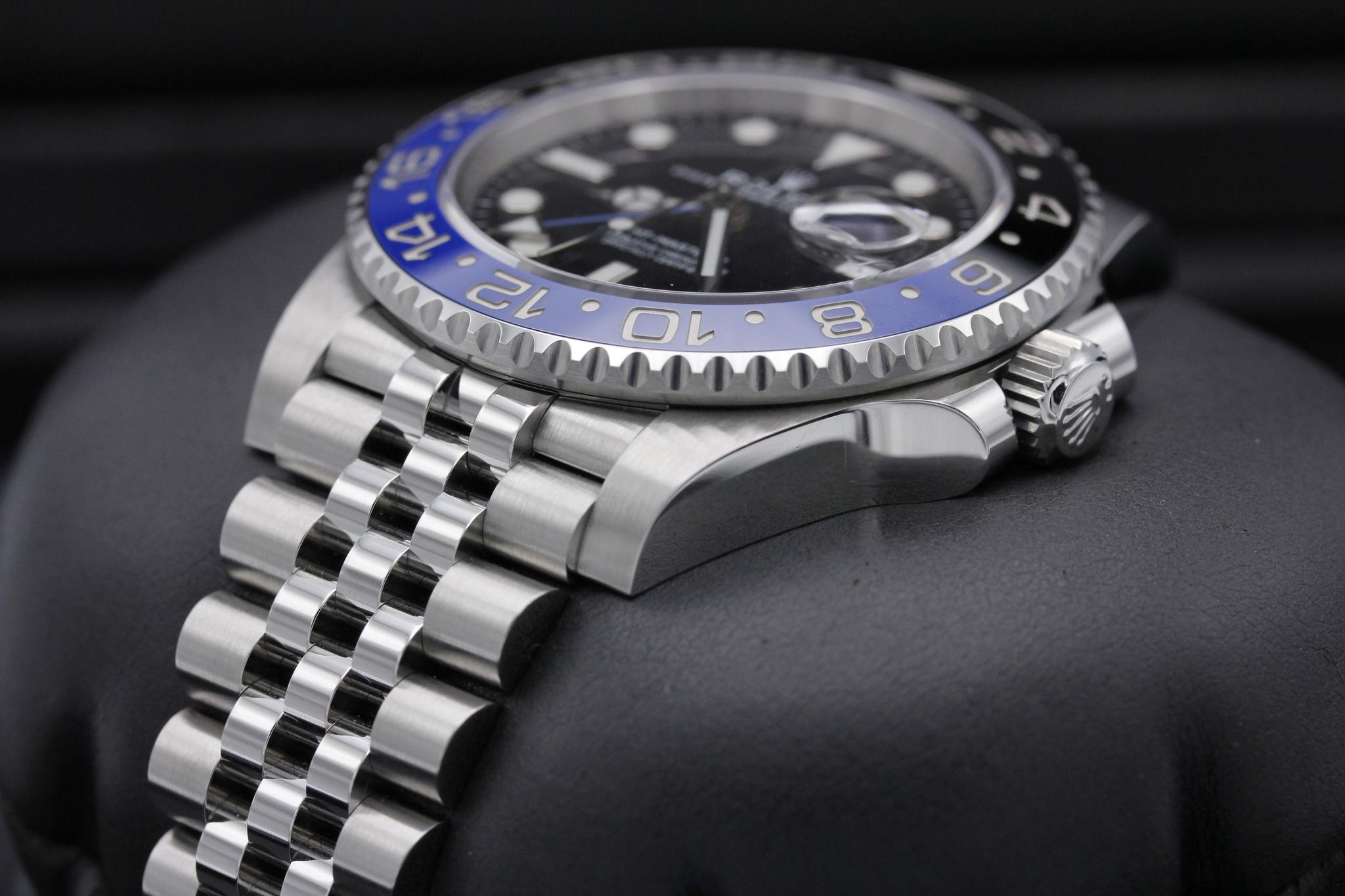Watch Image 2