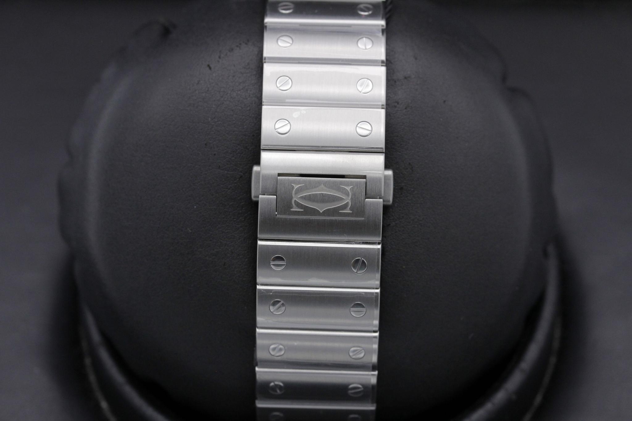 Watch Image 8
