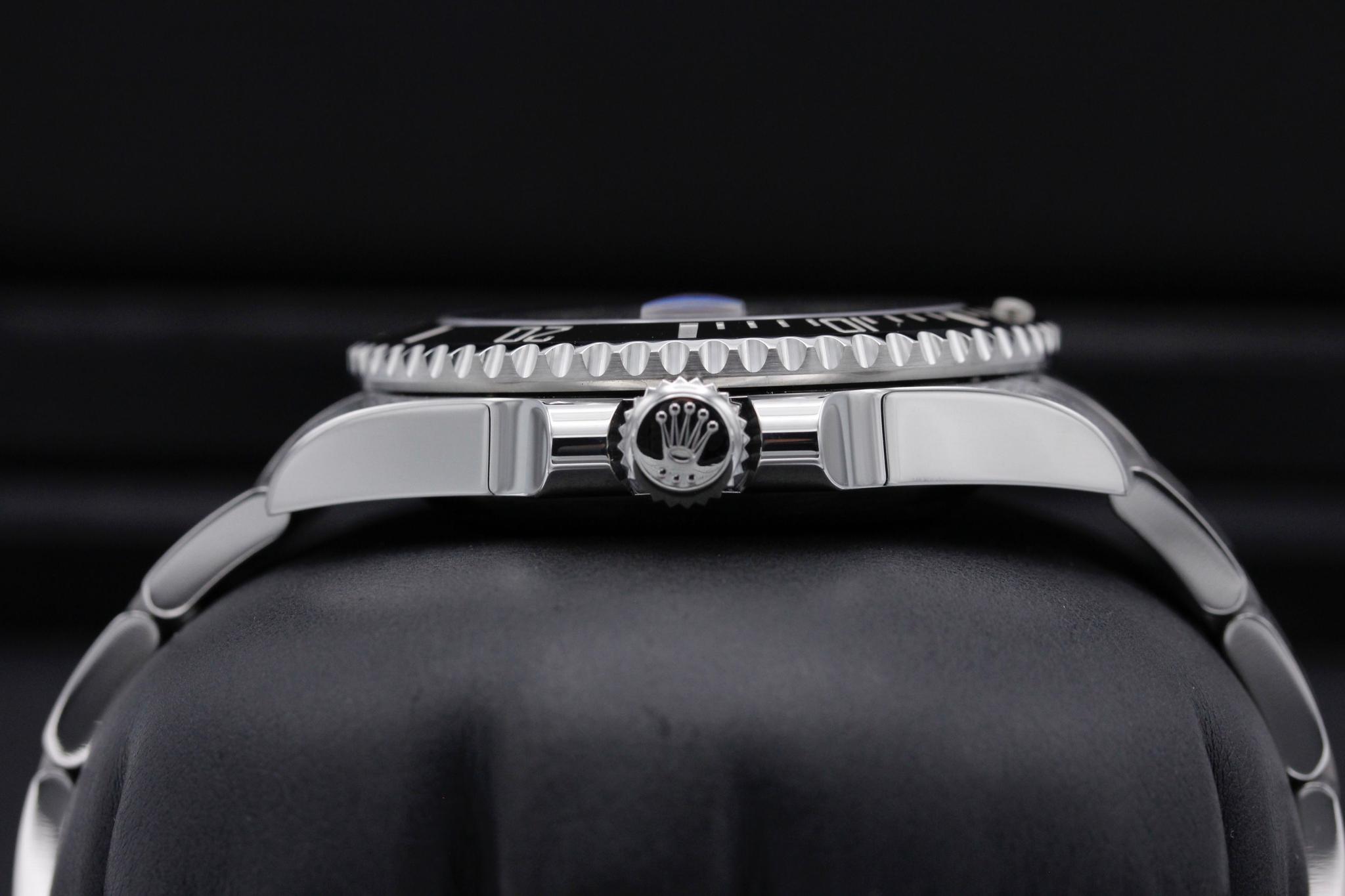 Watch Image 3
