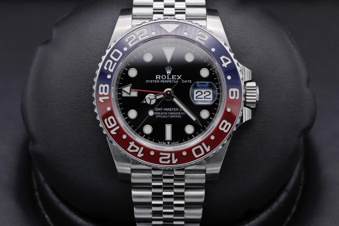 Rolex Gmt Master II "Pepsi" 126710blro