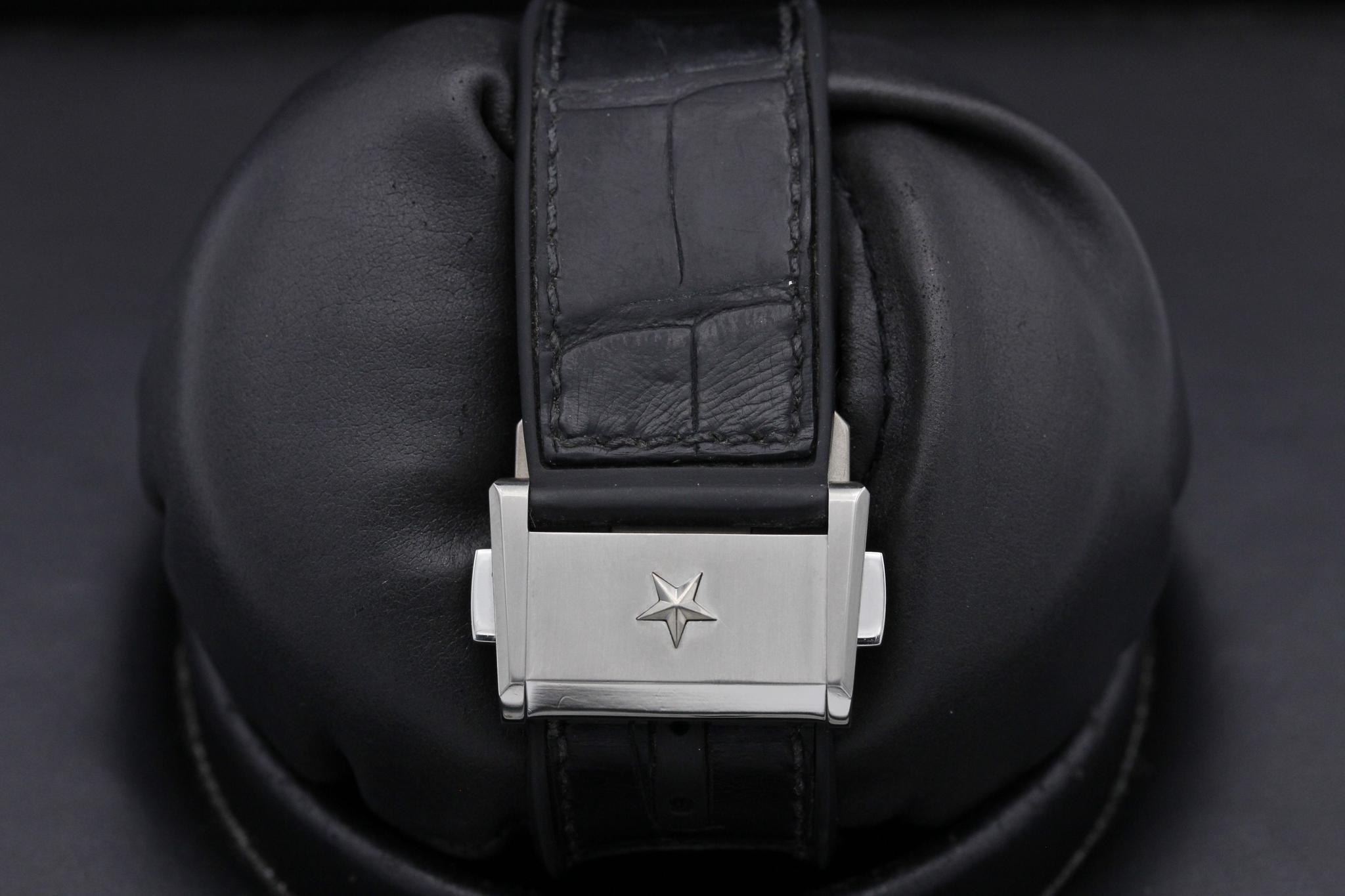 Watch Image 8