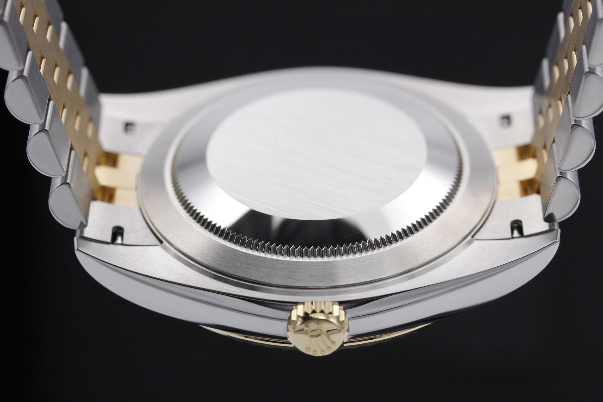Watch Image 7