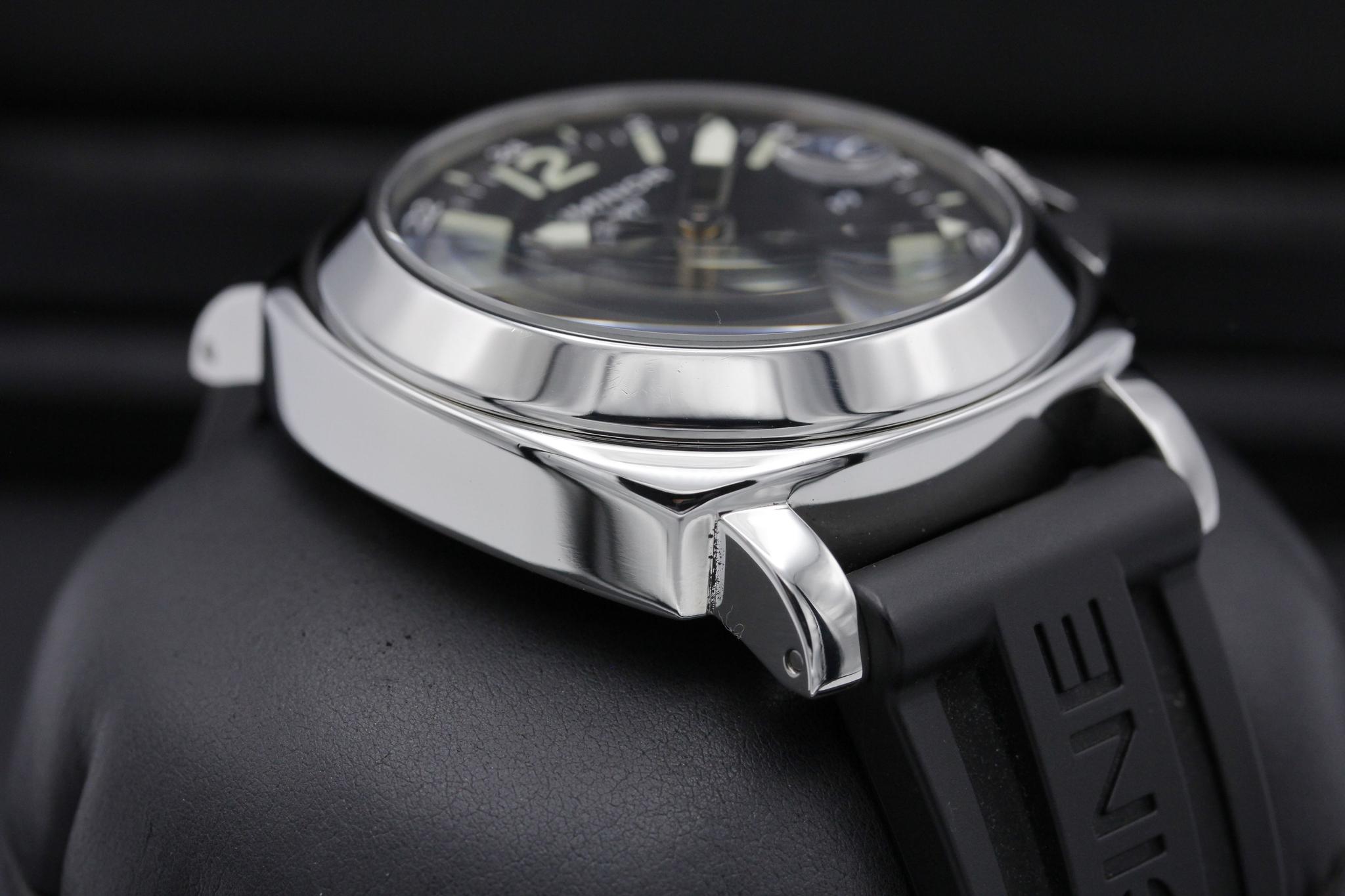 Watch Image 6