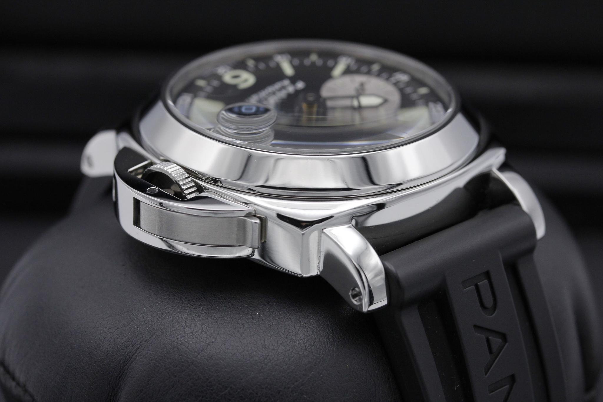 Watch Image 4