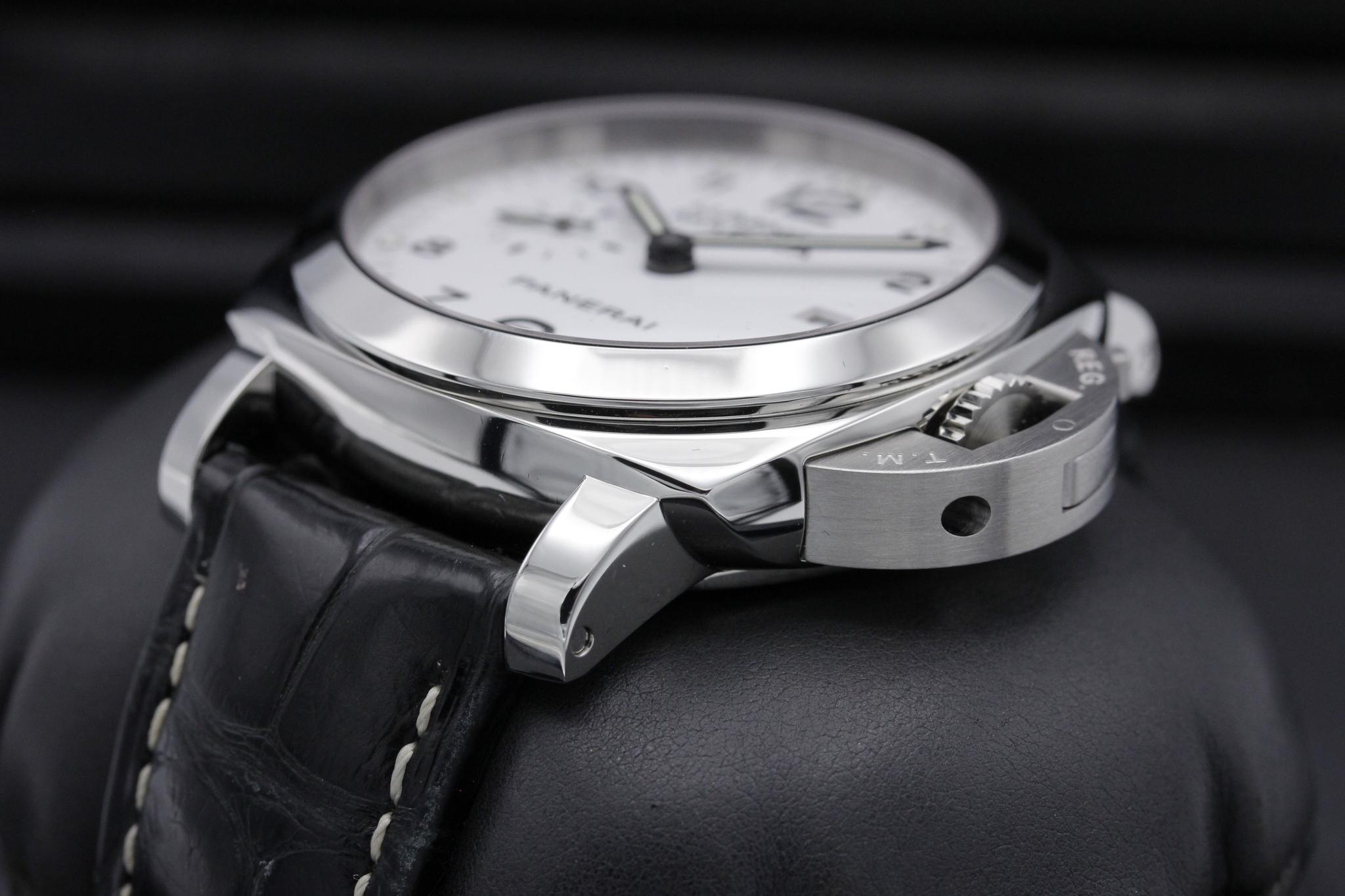 Watch Image 2