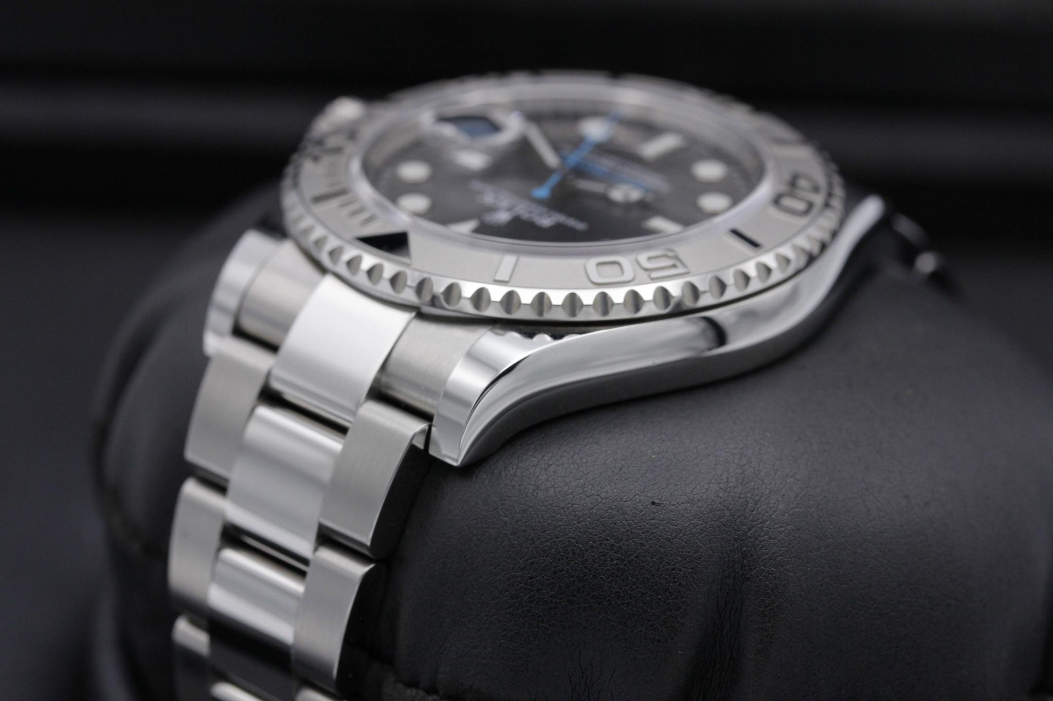 Watch Image 5