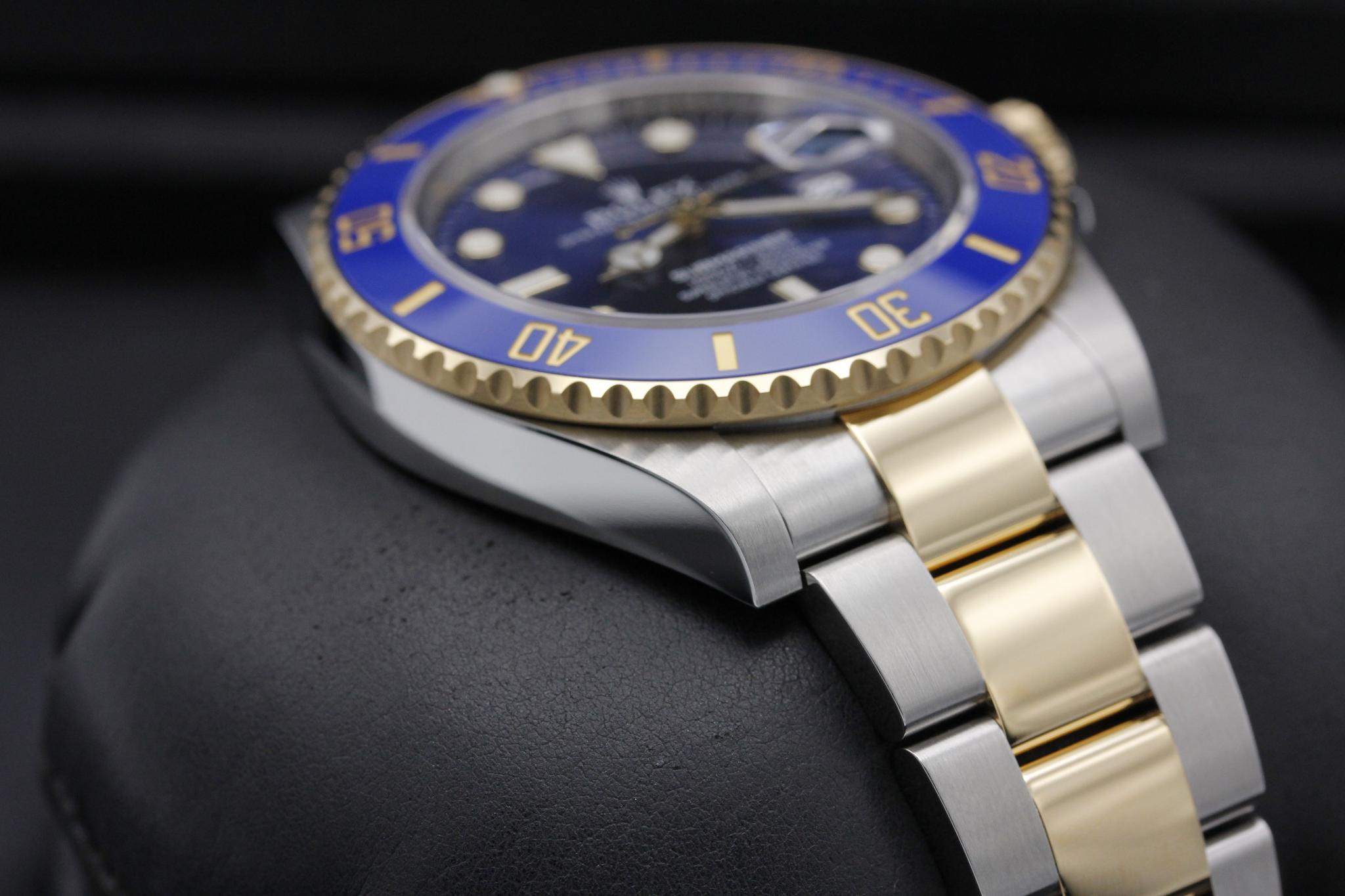 Watch Image 6