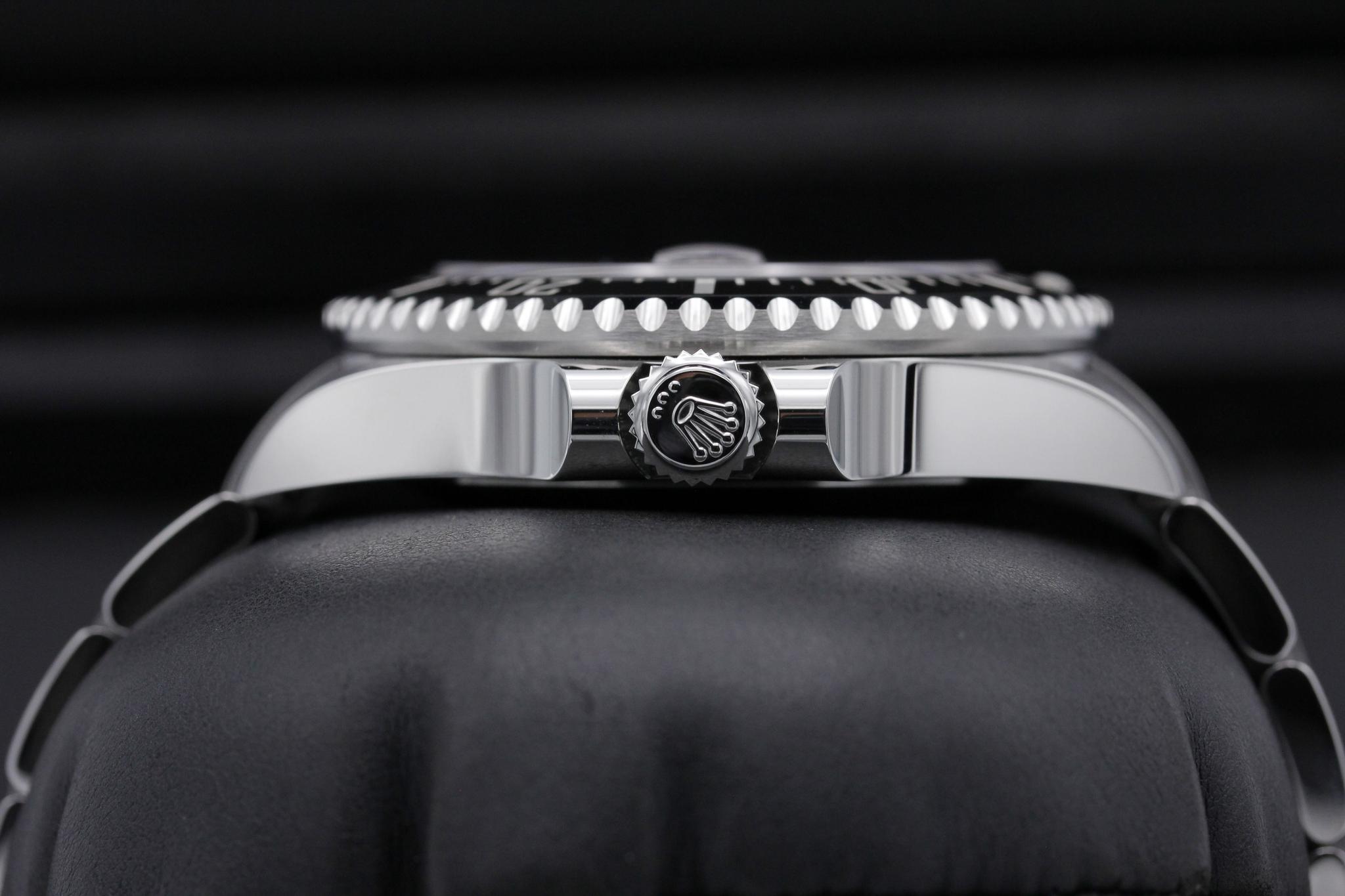 Watch Image 3