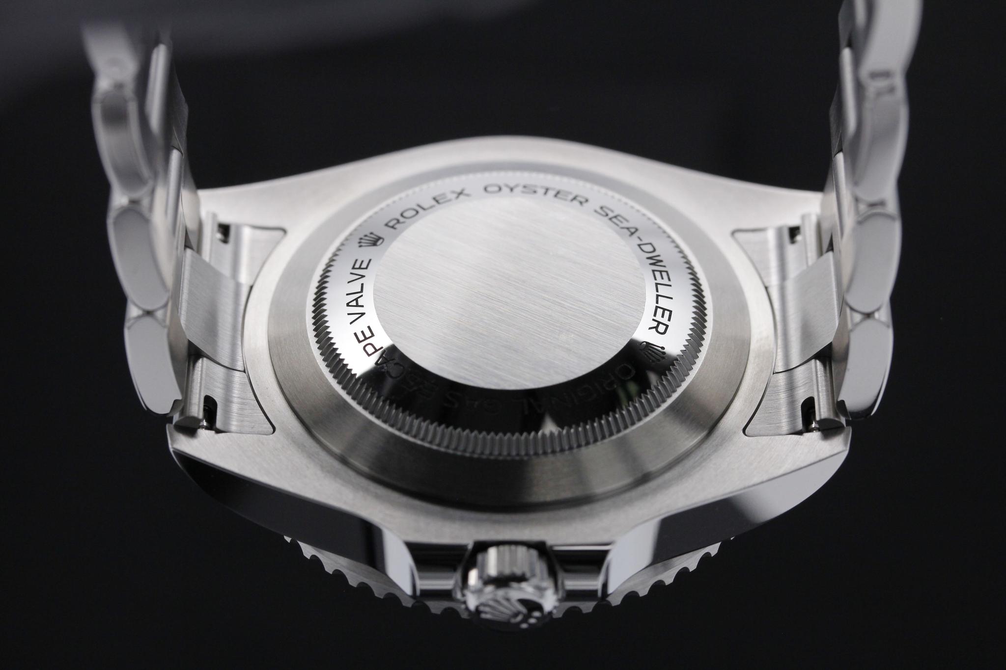 Watch Image 7