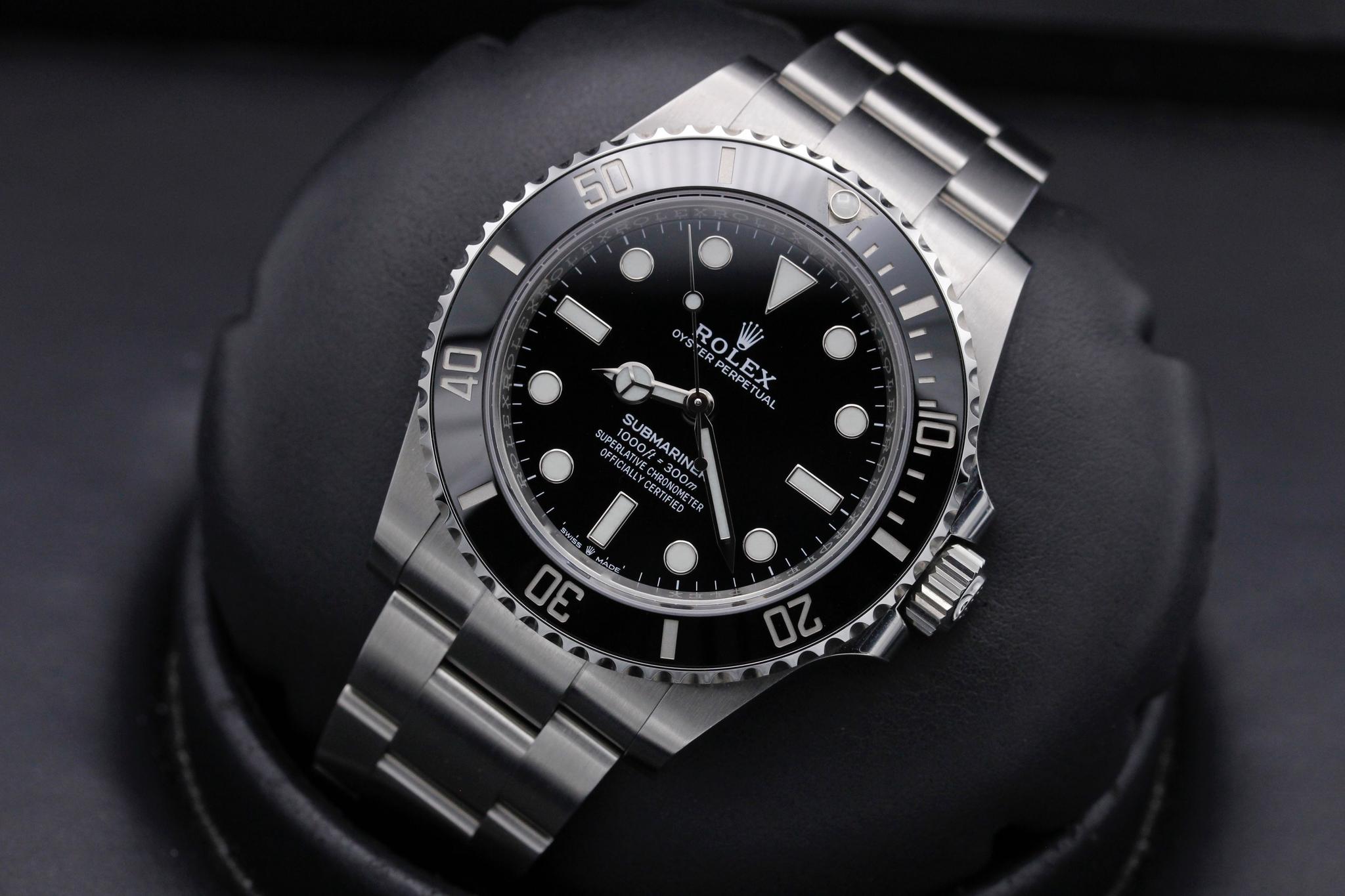 Watch Image 9