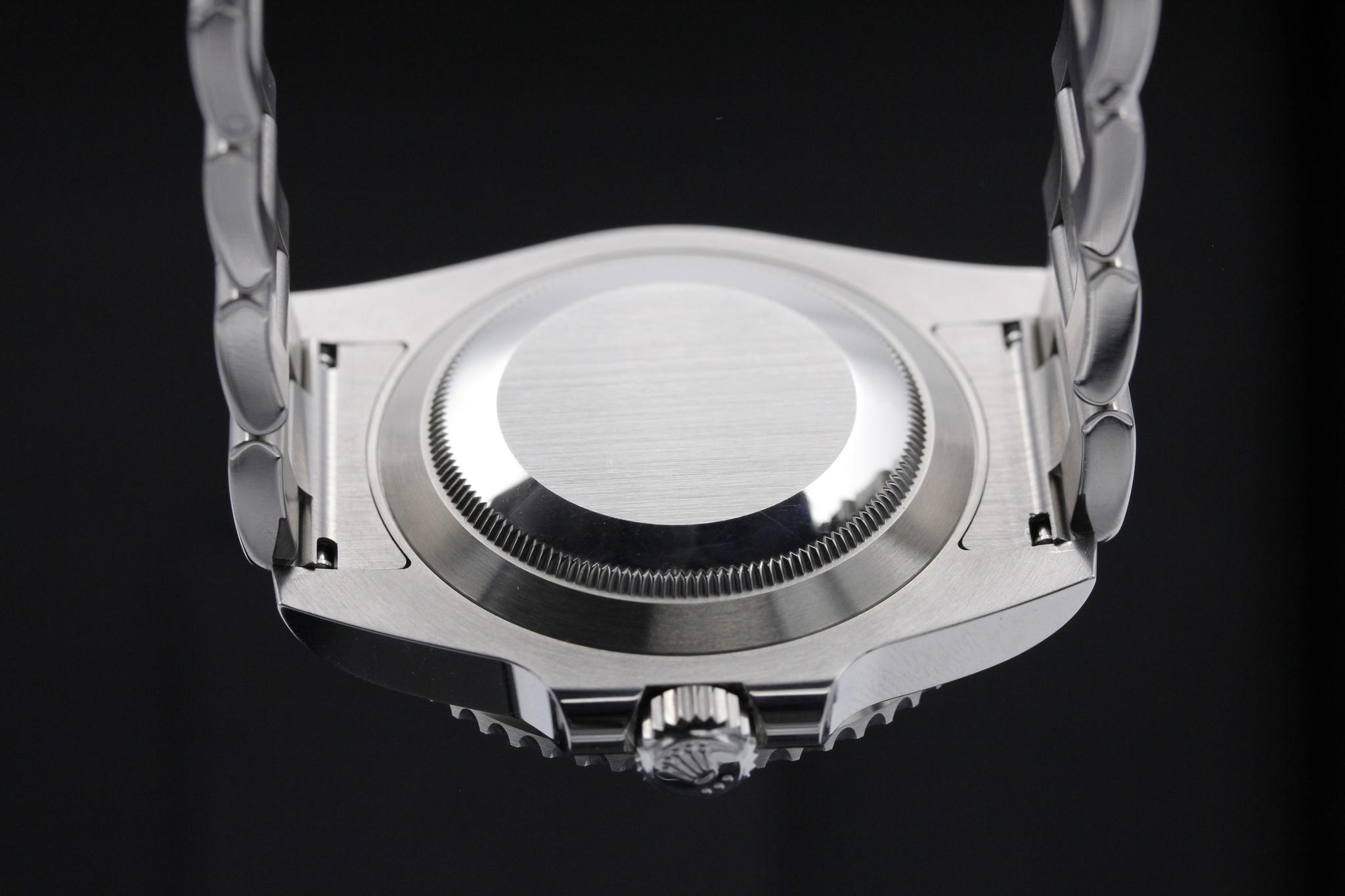 Watch Image 8