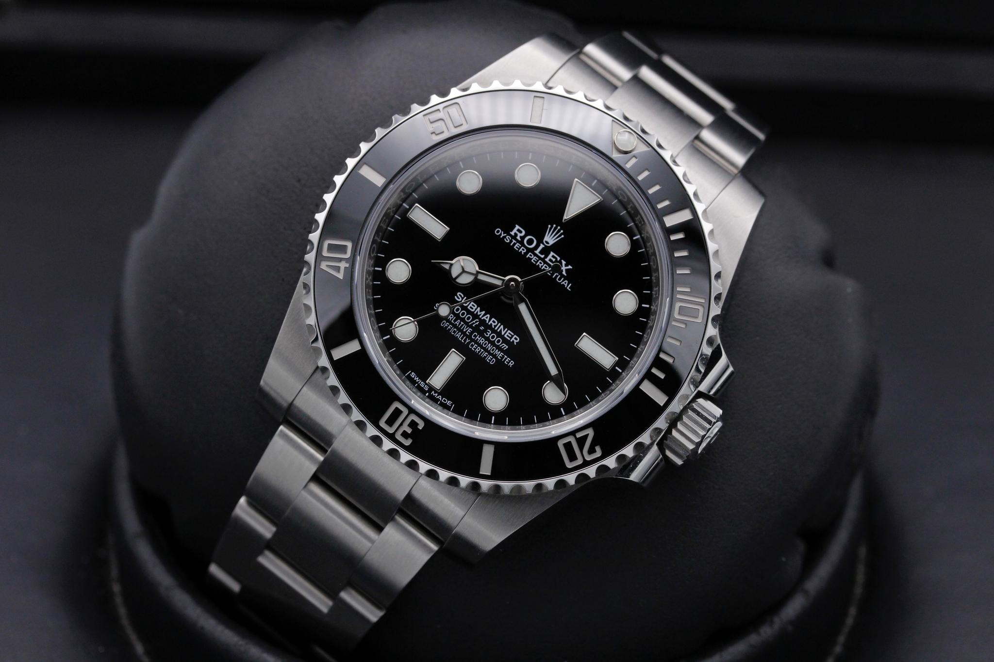 Watch Image 9