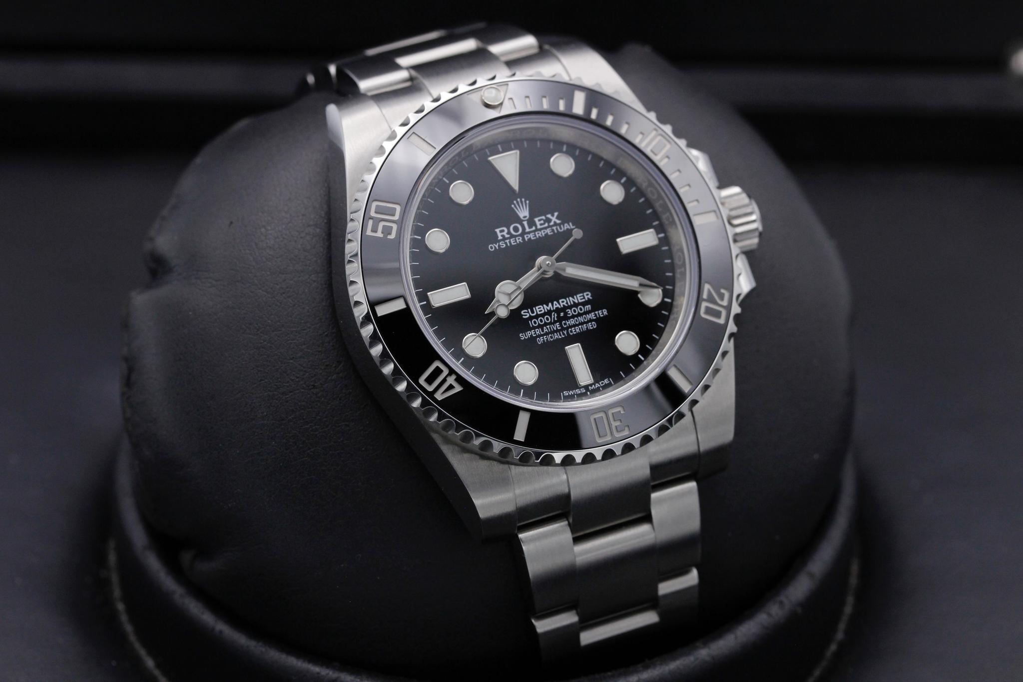 Watch Image 10