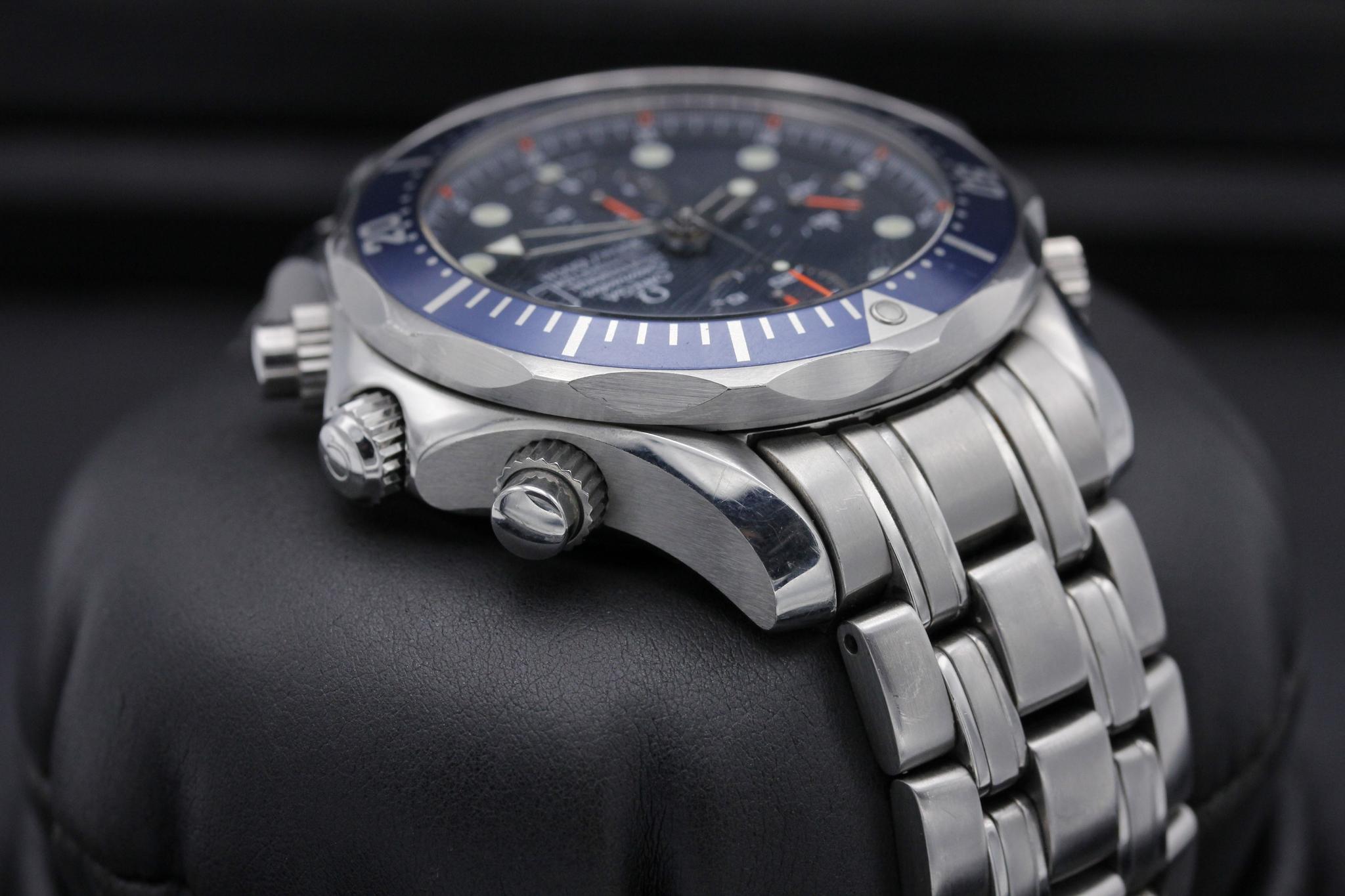 Watch Image 4
