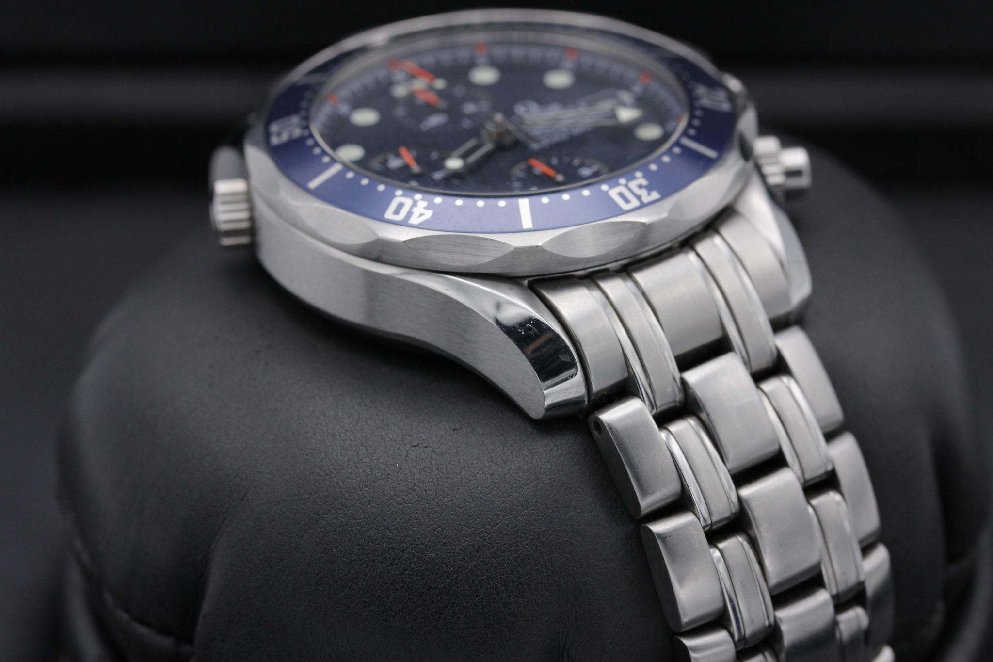 Watch Image 6