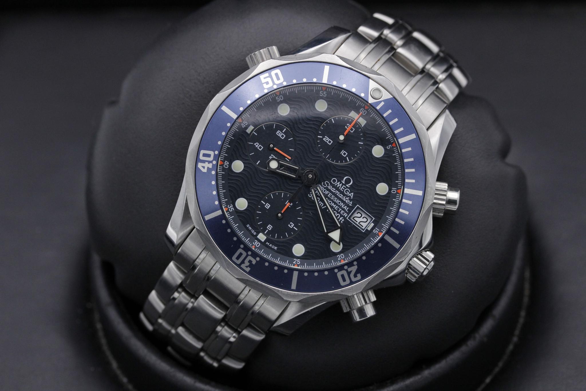 Watch Image 9