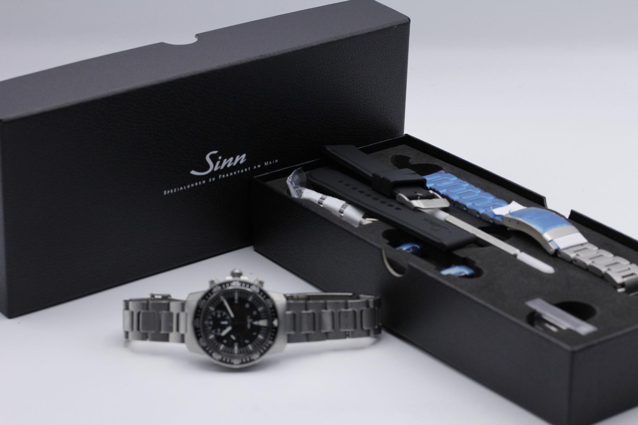 Watch Image 11