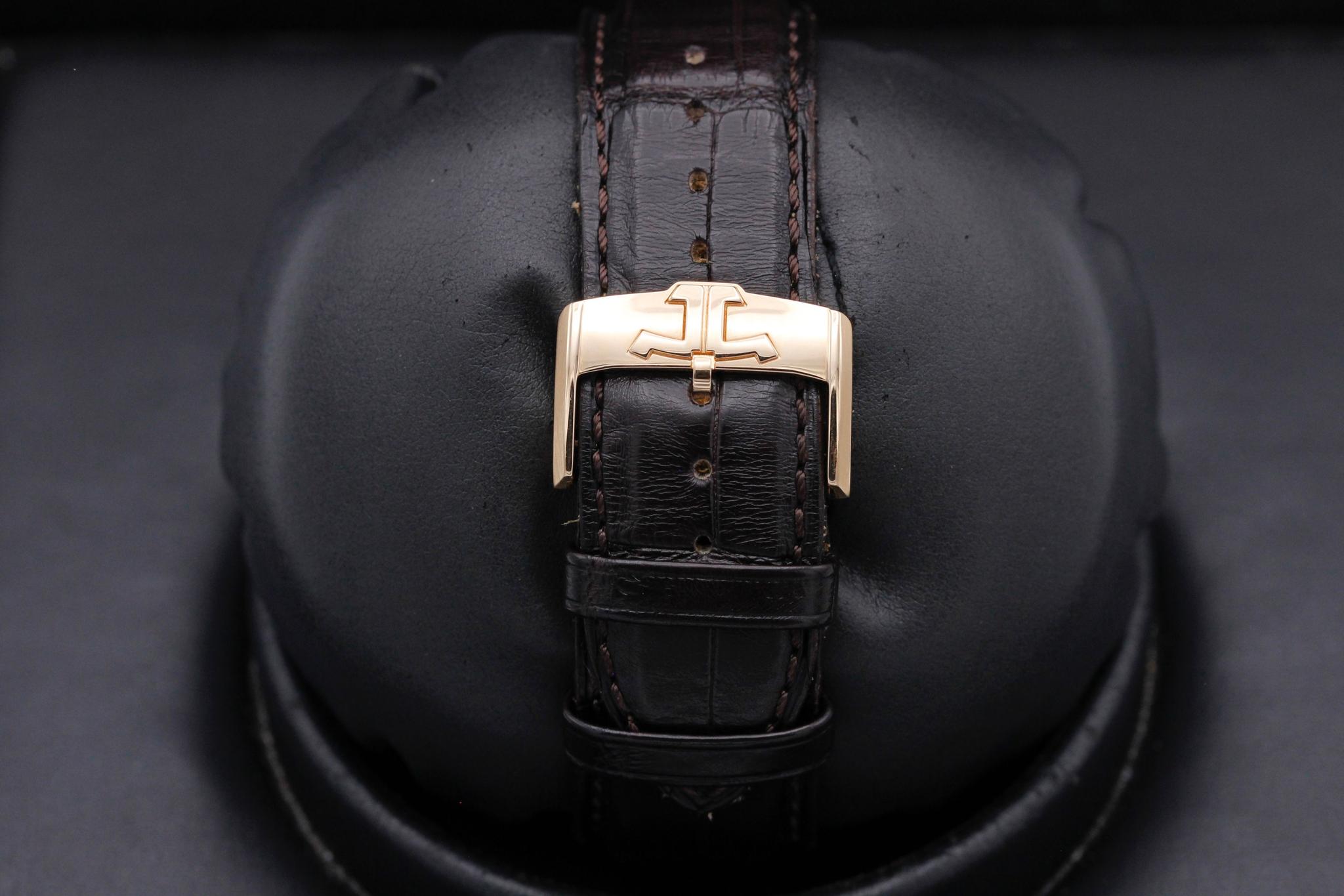 Watch Image 8