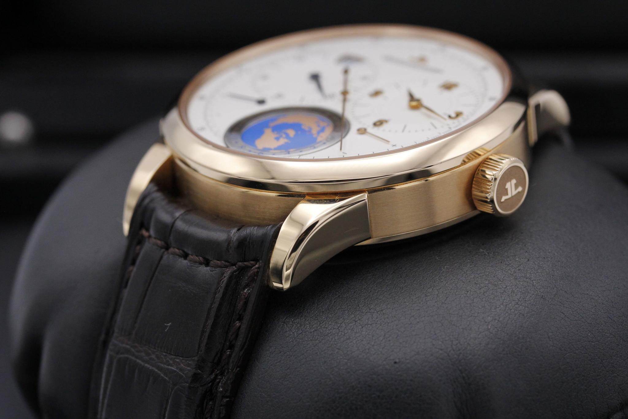 Watch Image 2