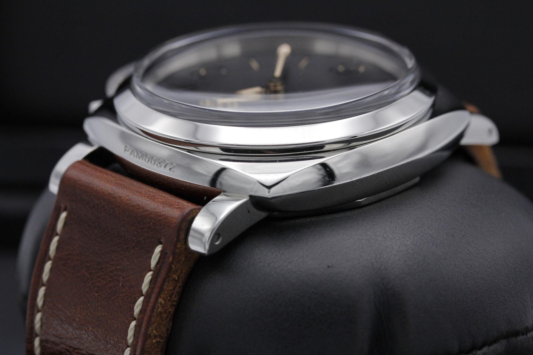 Watch Image 5