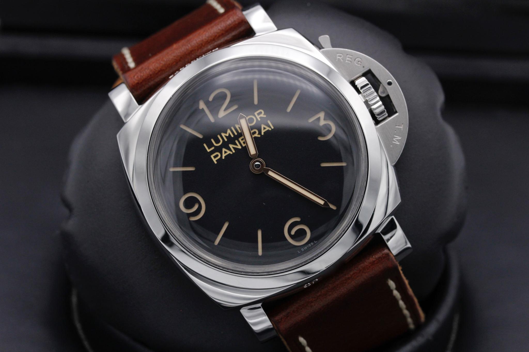 Watch Image 9