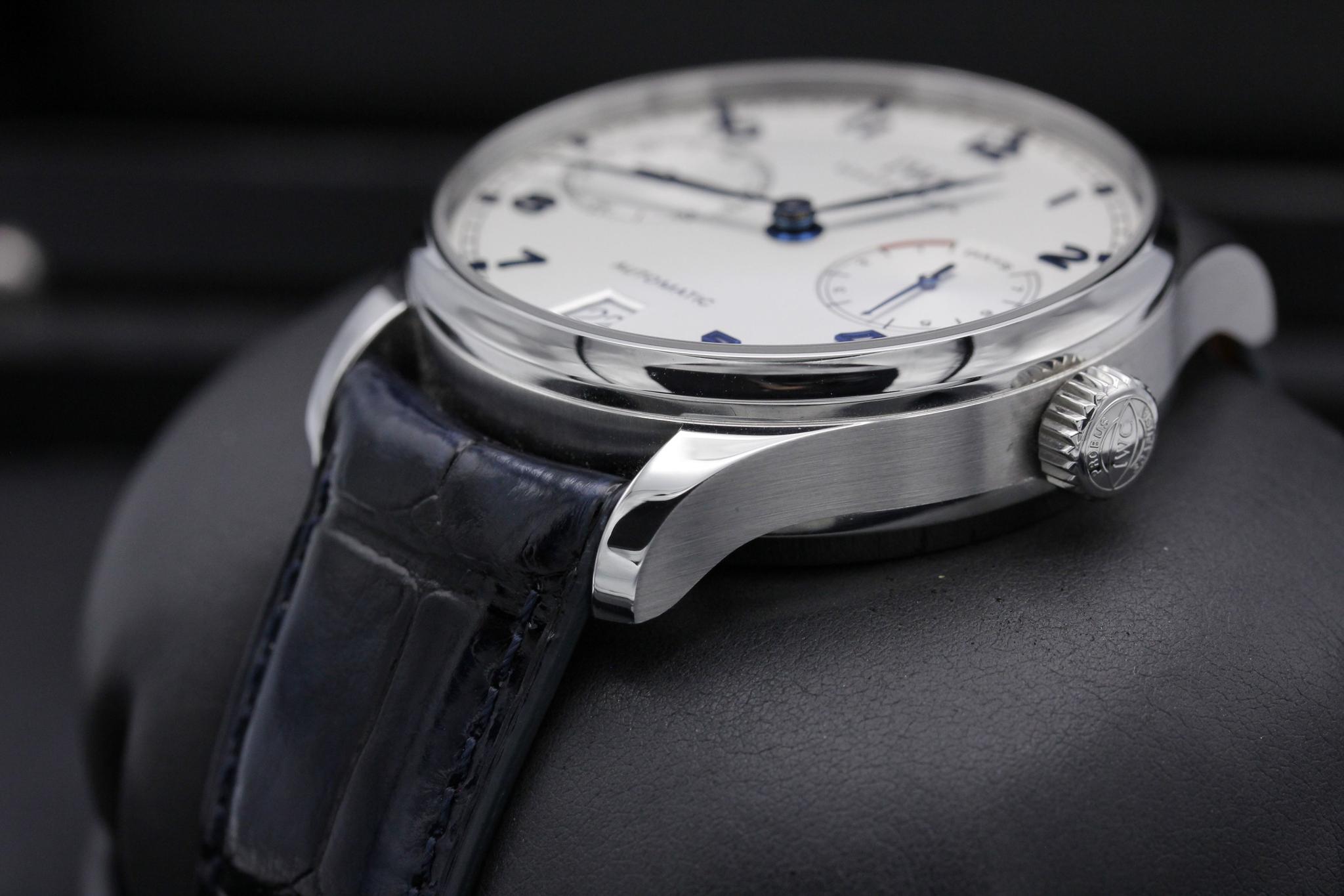 Watch Image 2
