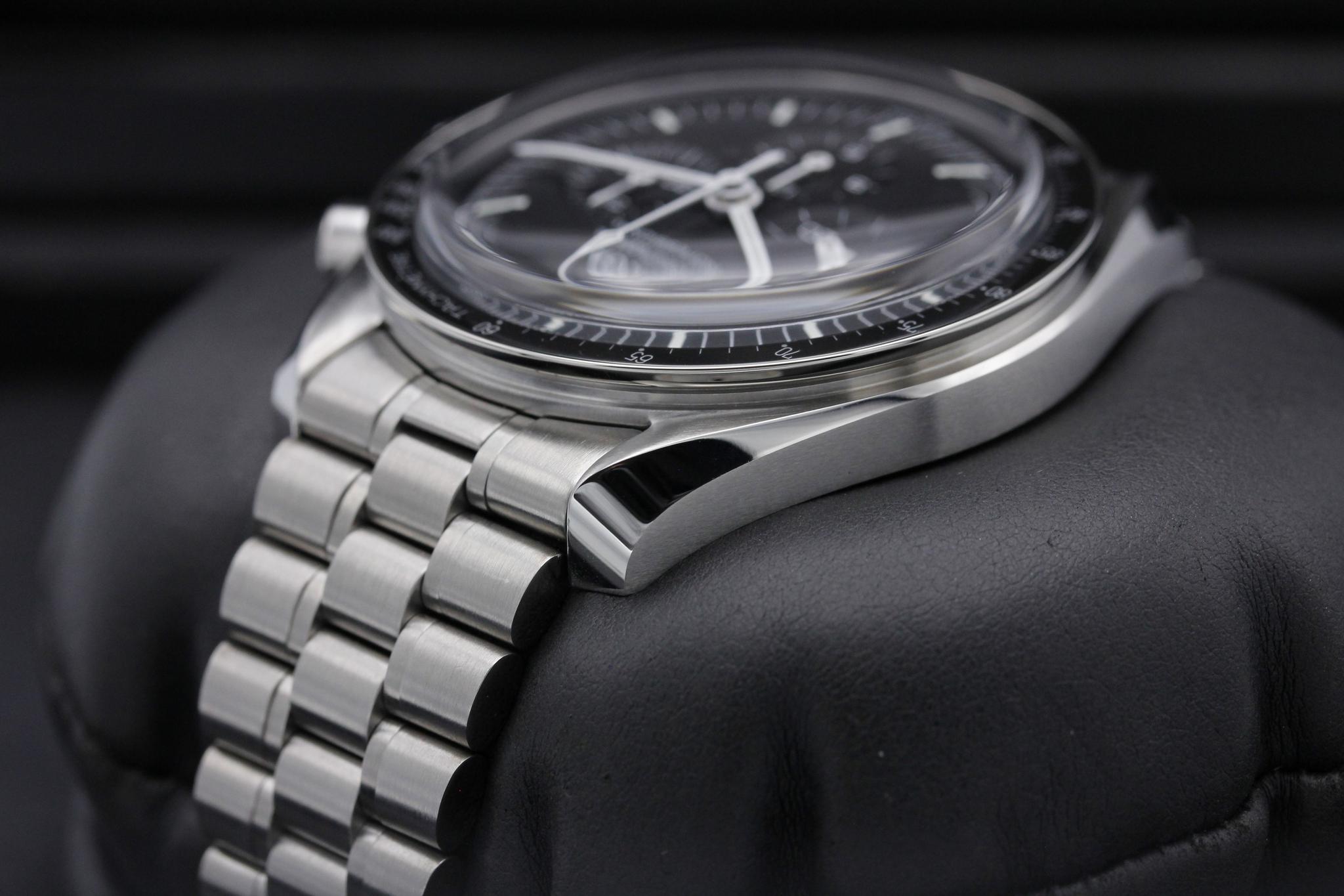 Watch Image 5