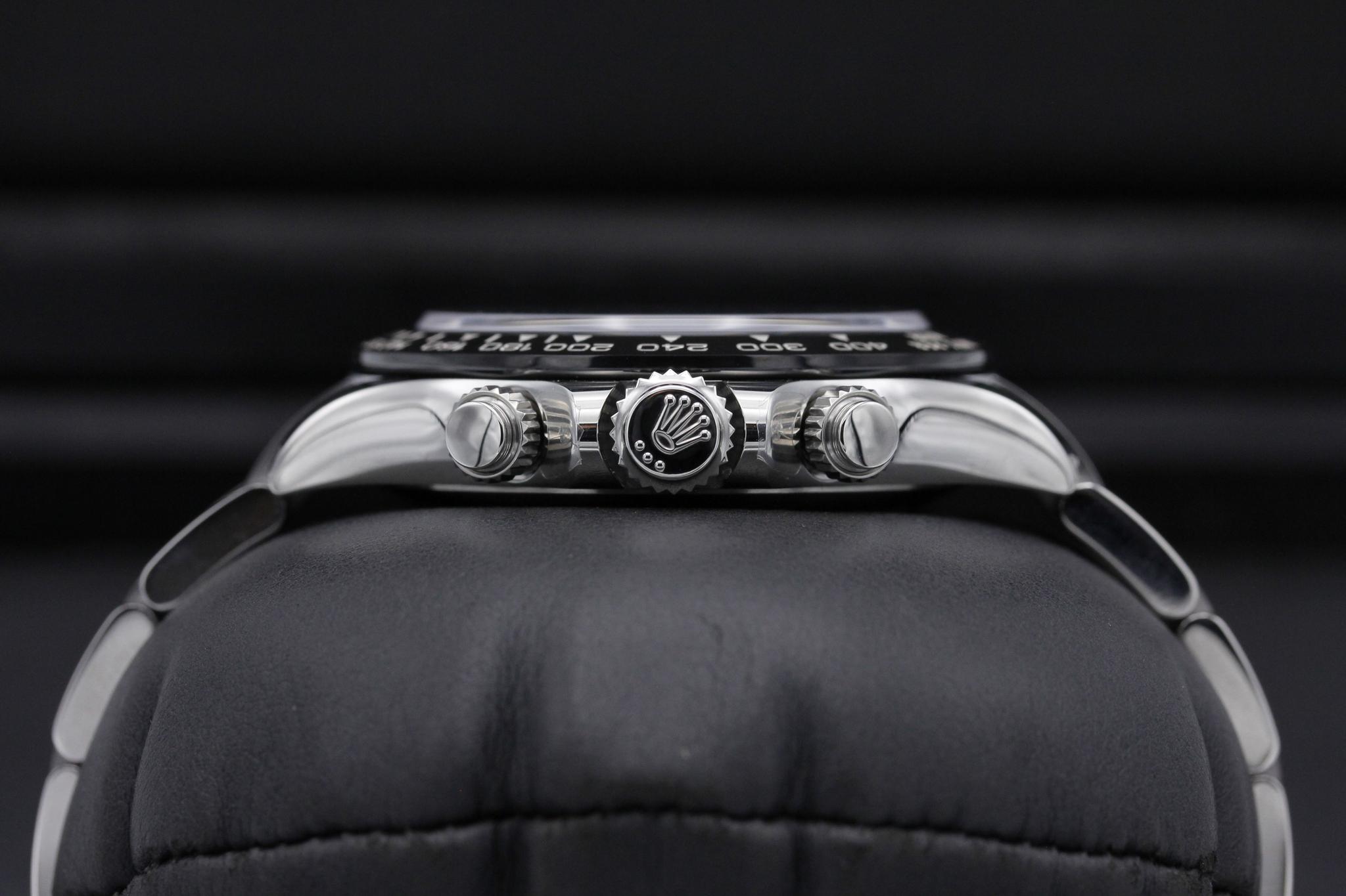 Watch Image 3
