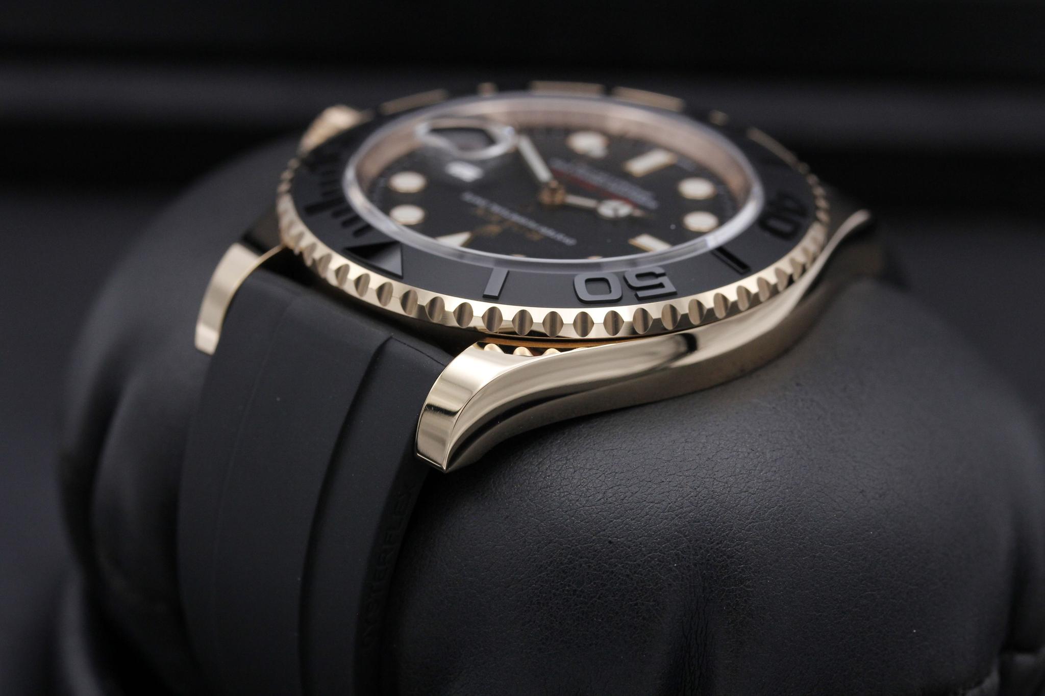 Watch Image 5