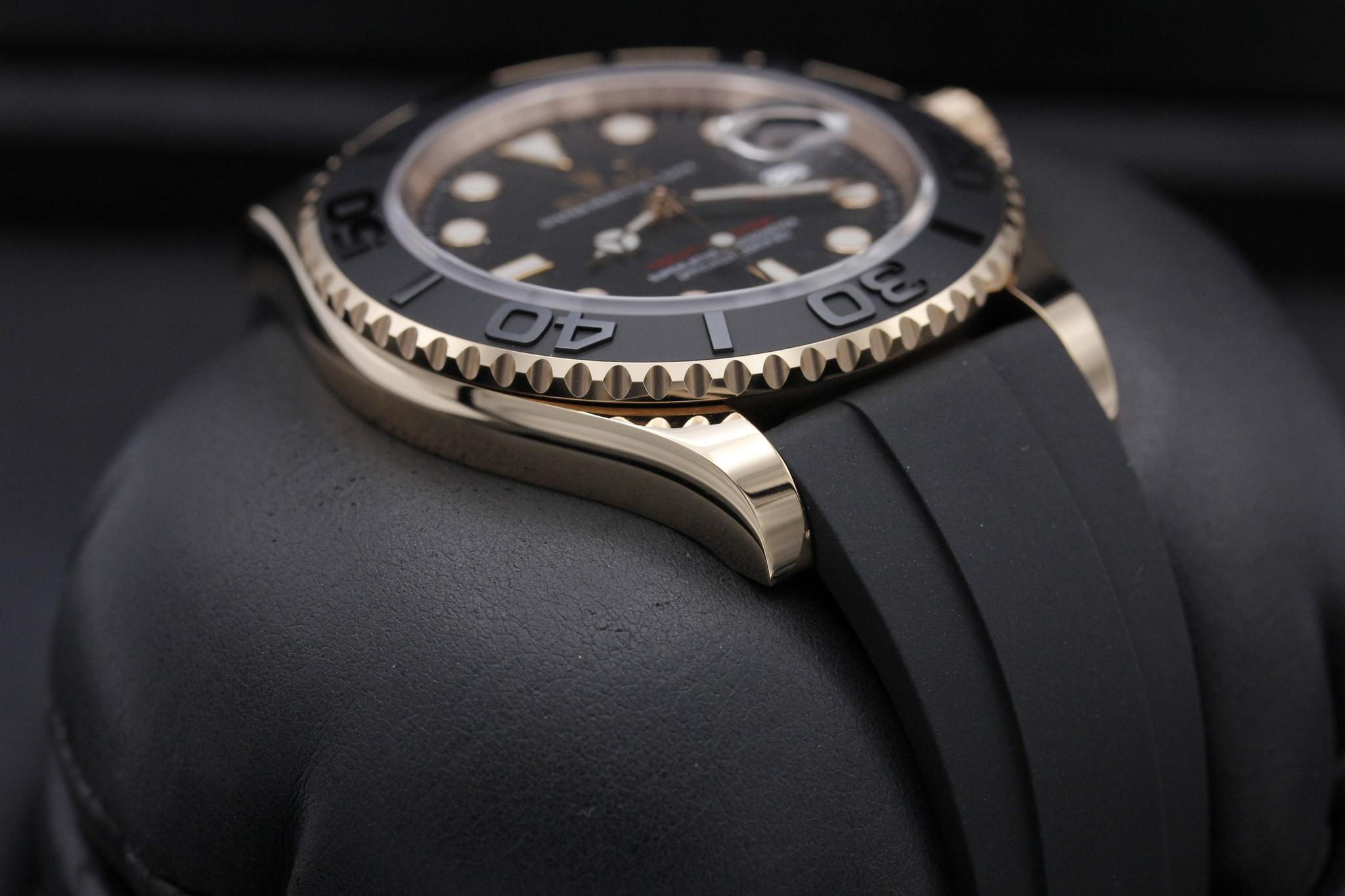 Watch Image 6