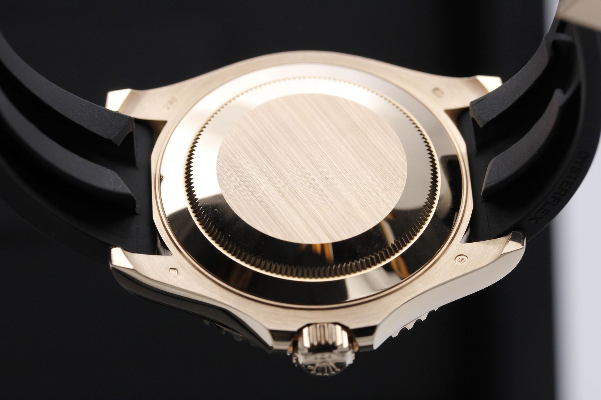 Watch Image 7