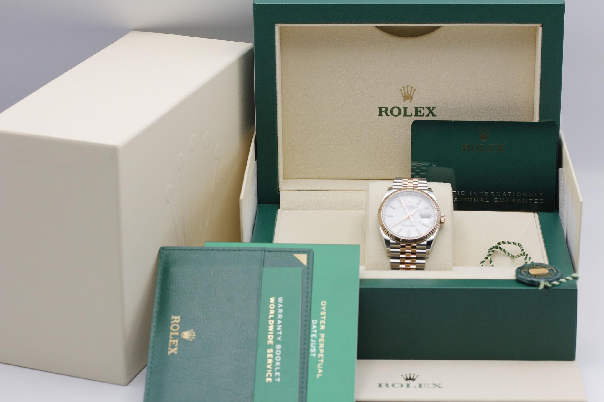 Watch Image 11