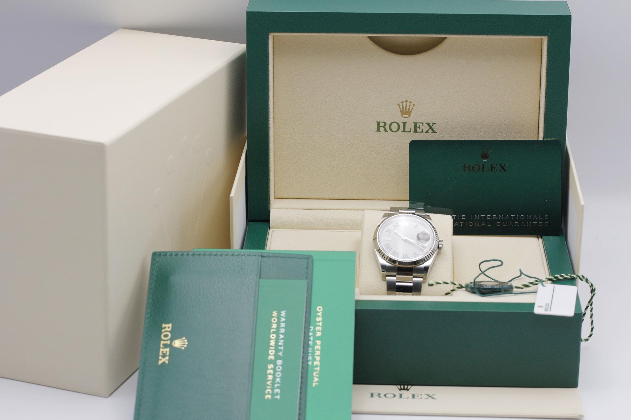 Watch Image 11