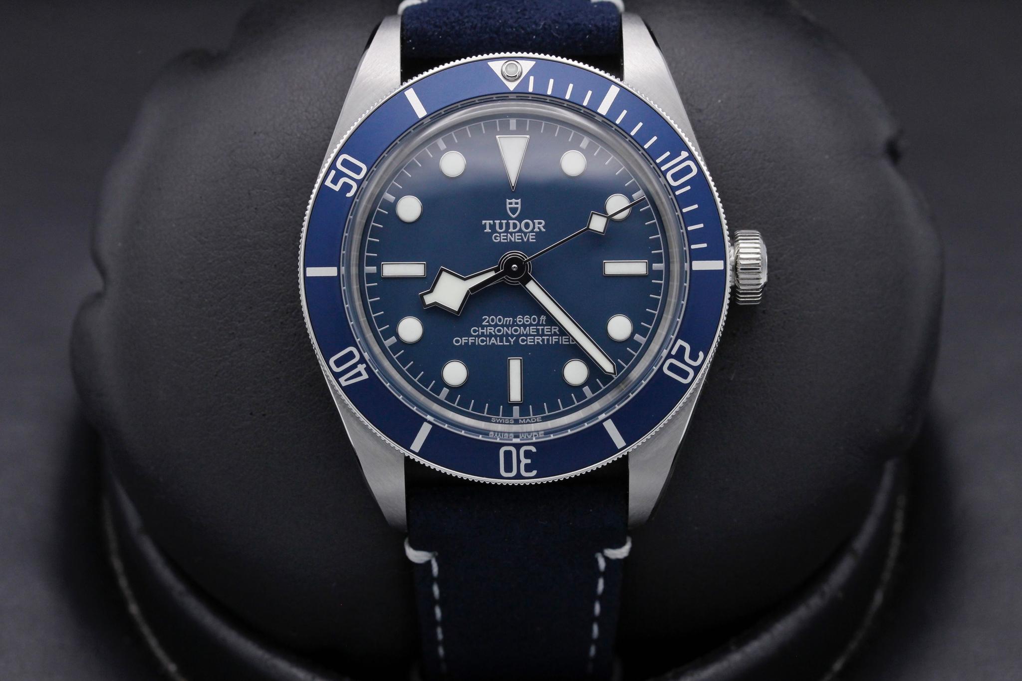 Watch Image 1