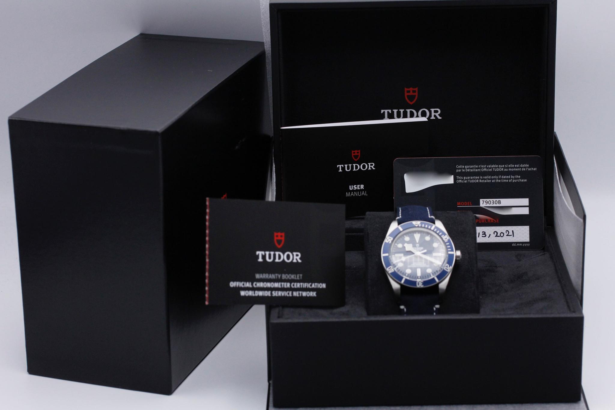 Watch Image 11
