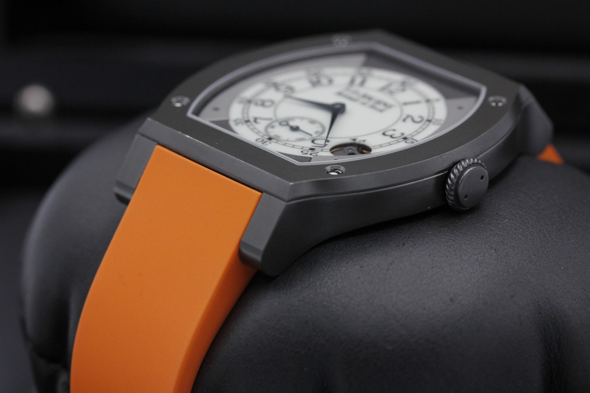 Watch Image 2