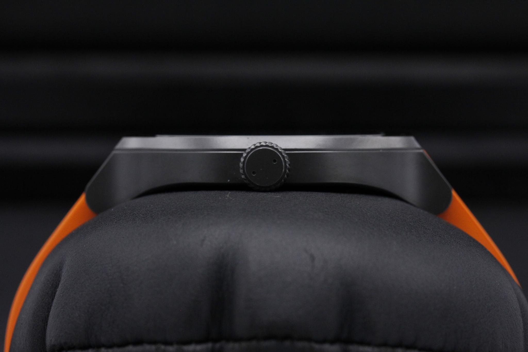 Watch Image 3