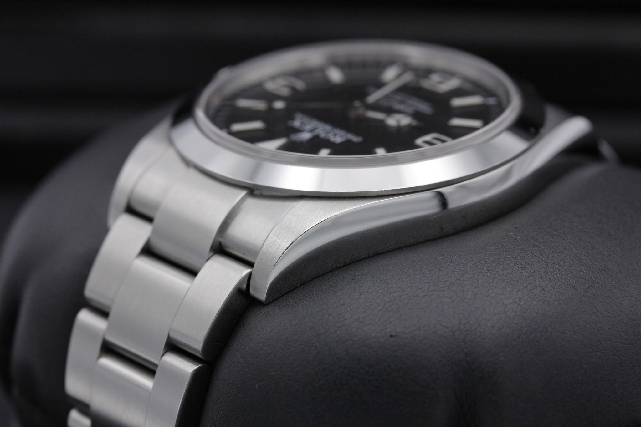 Watch Image 5