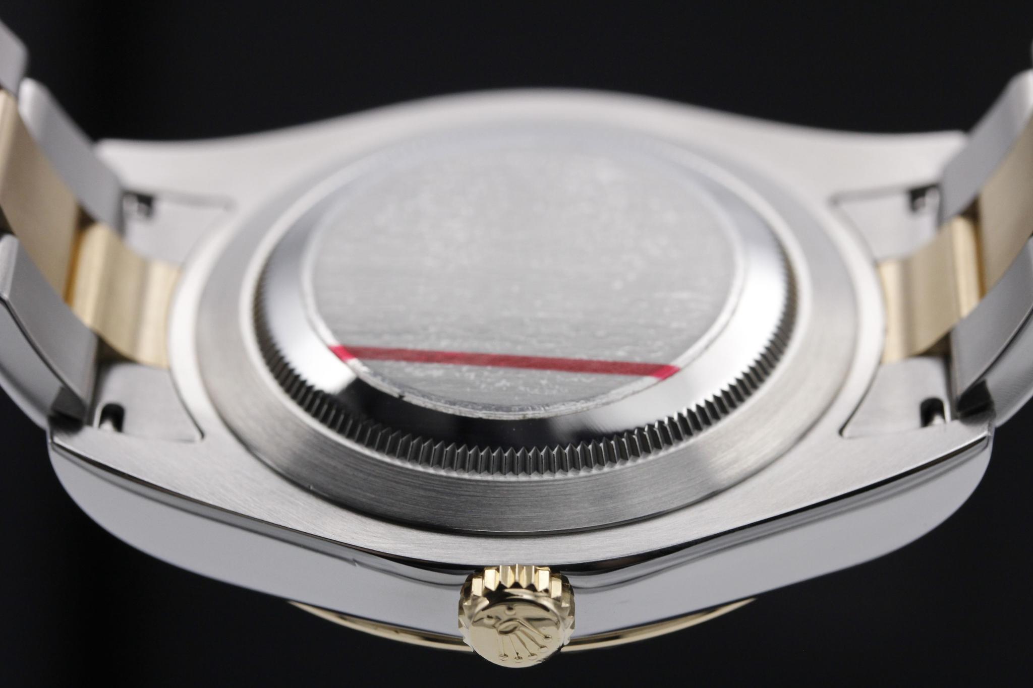 Watch Image 7