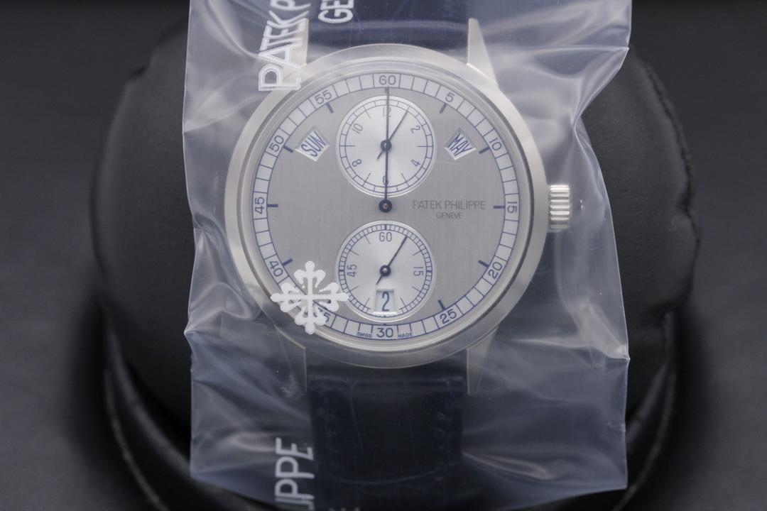 Patek Philippe Annual Calendar Regulator 5235g