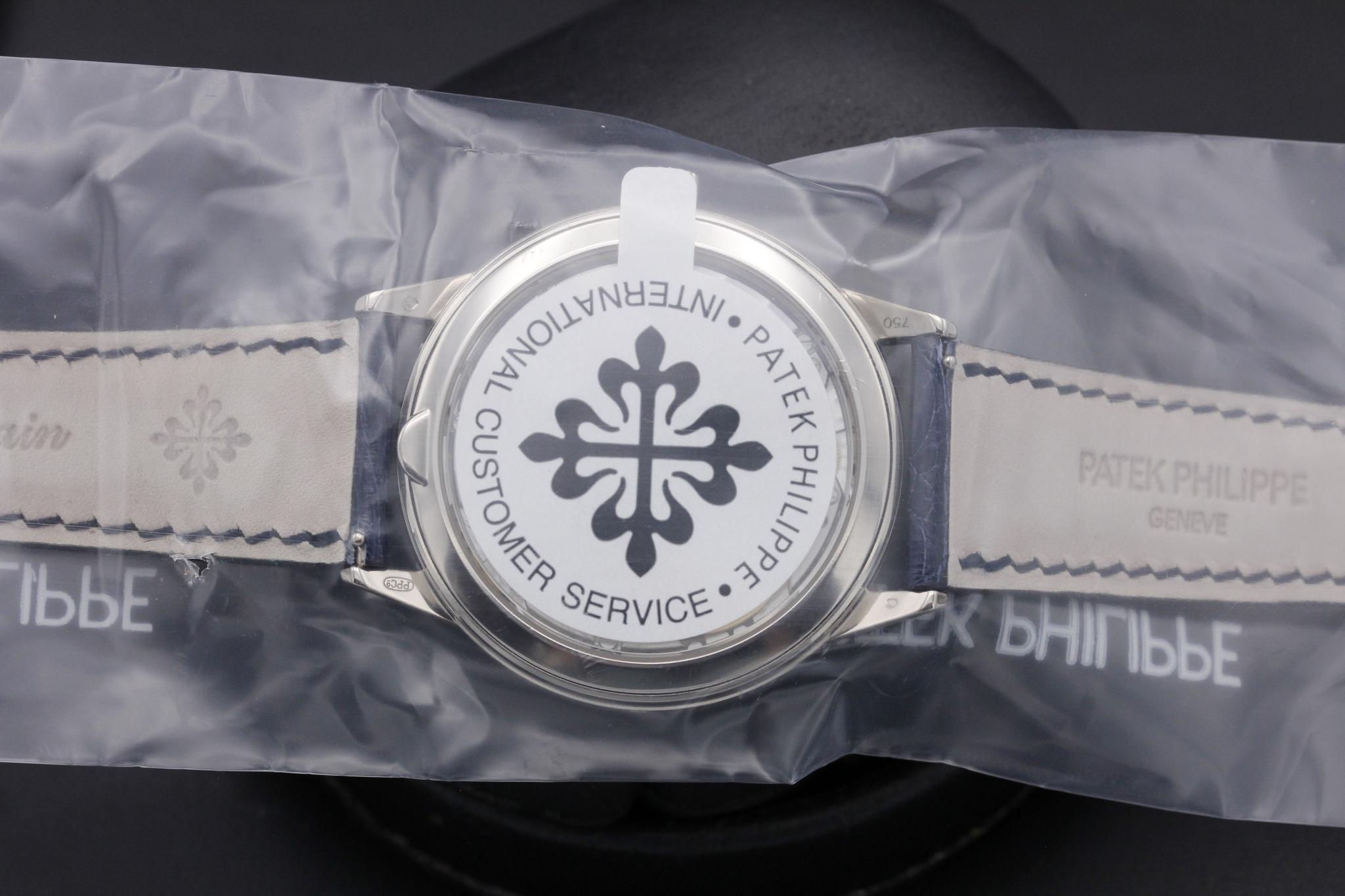 Watch Image 7
