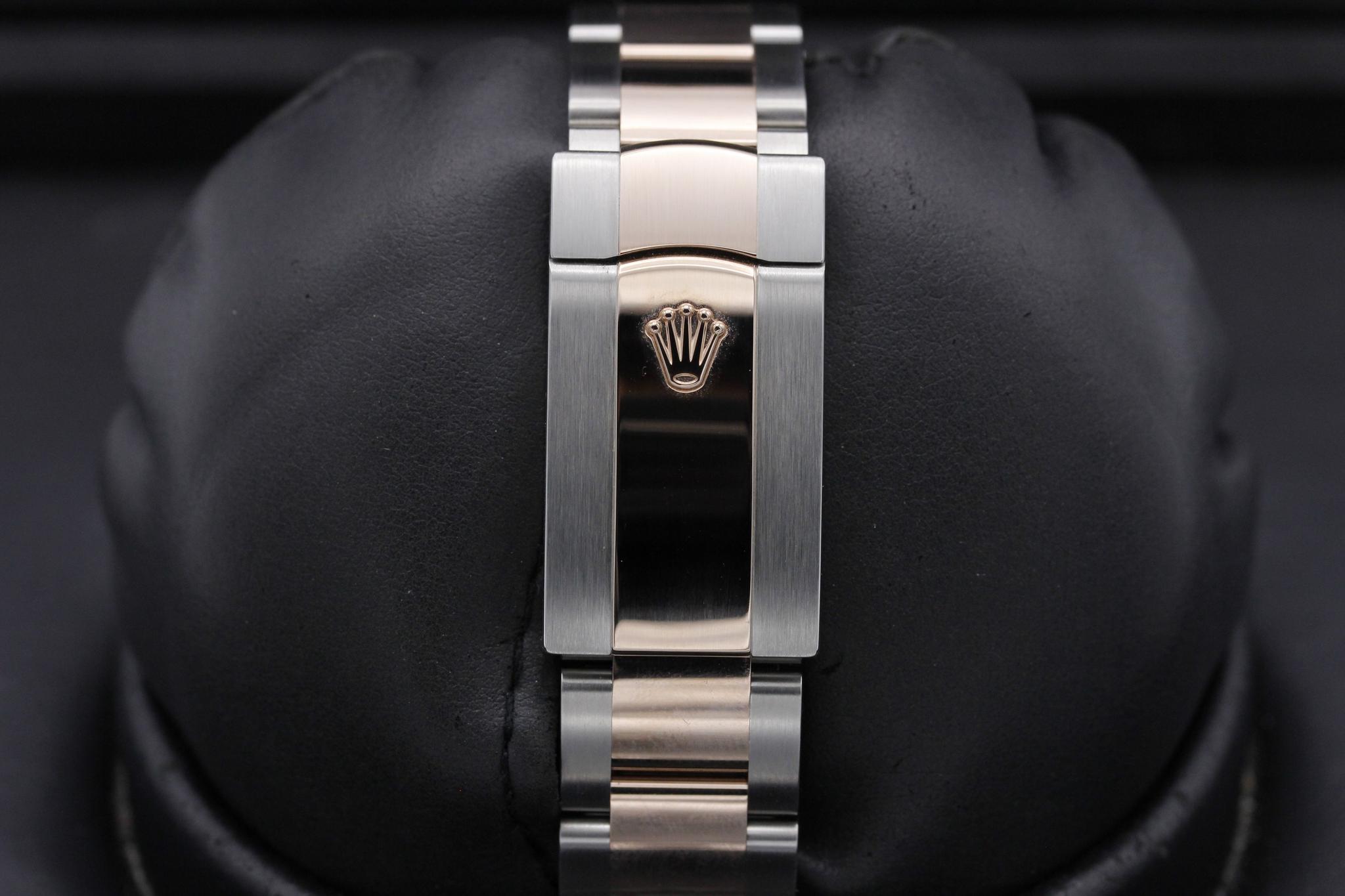 Watch Image 8